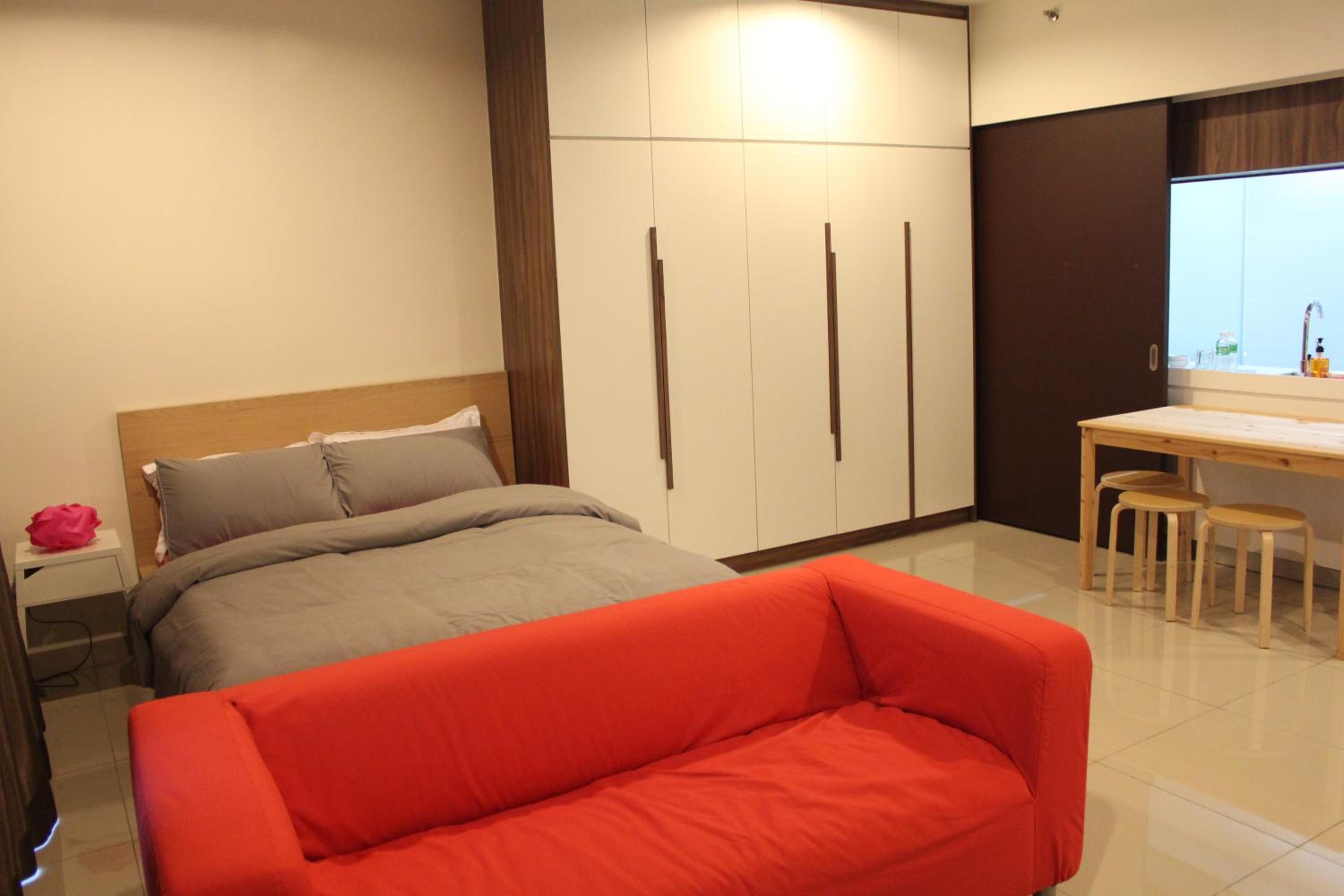 Deluxe Queen Room - Photo 6
