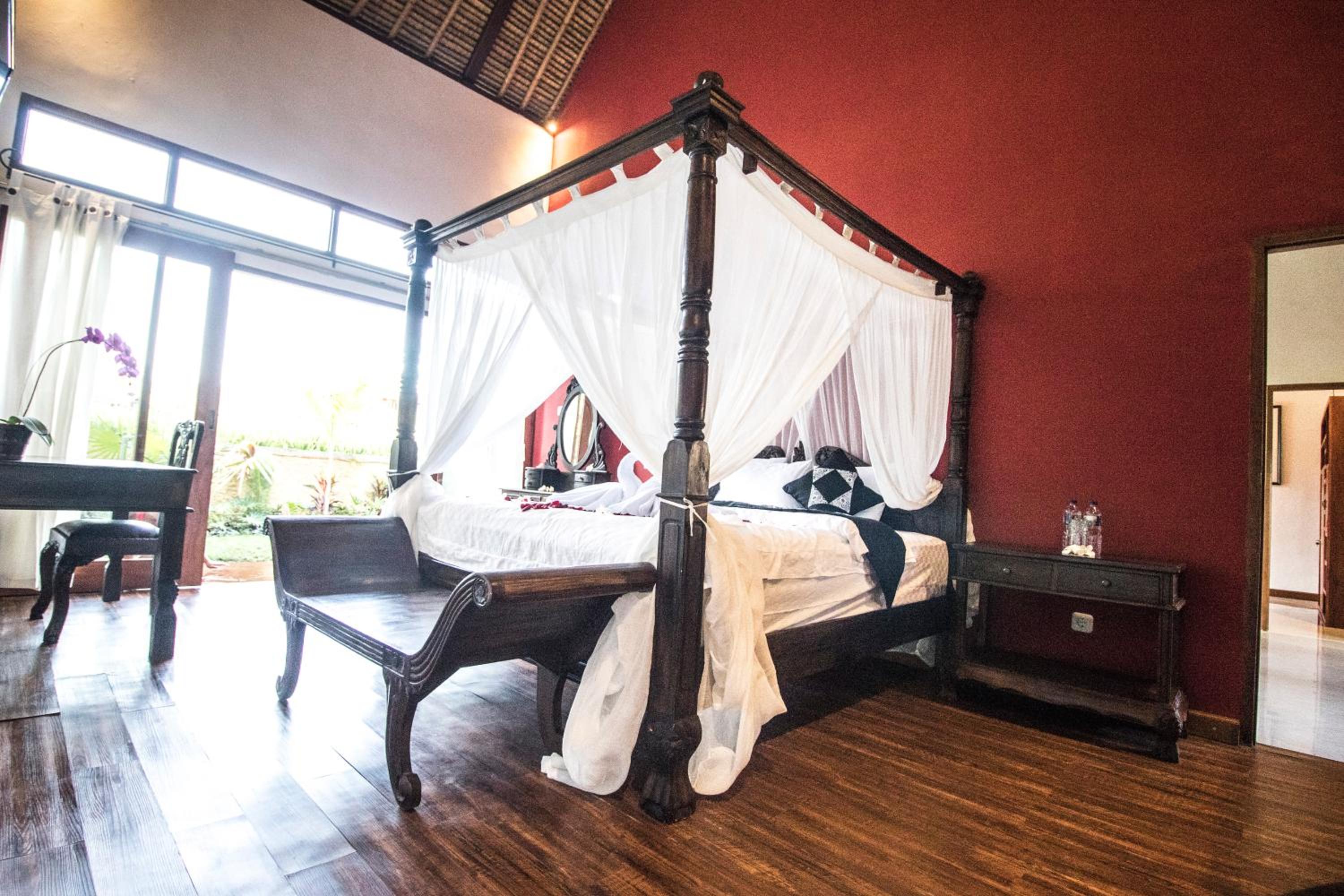 One-Bedroom Villa - Photo 41