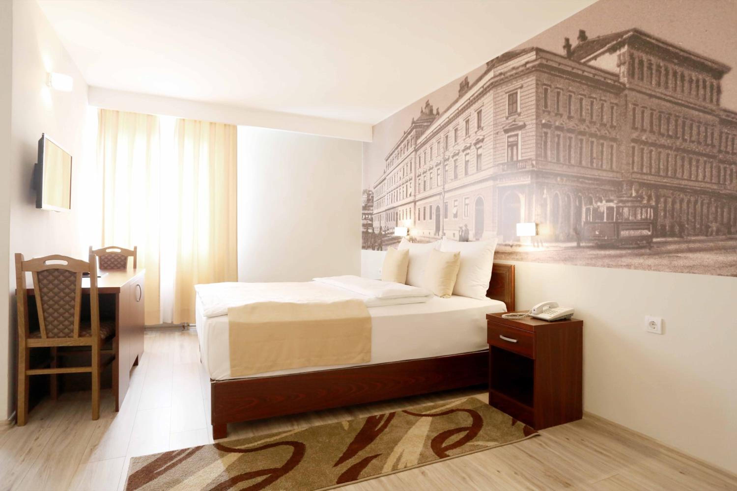Double or Twin Room photo 2