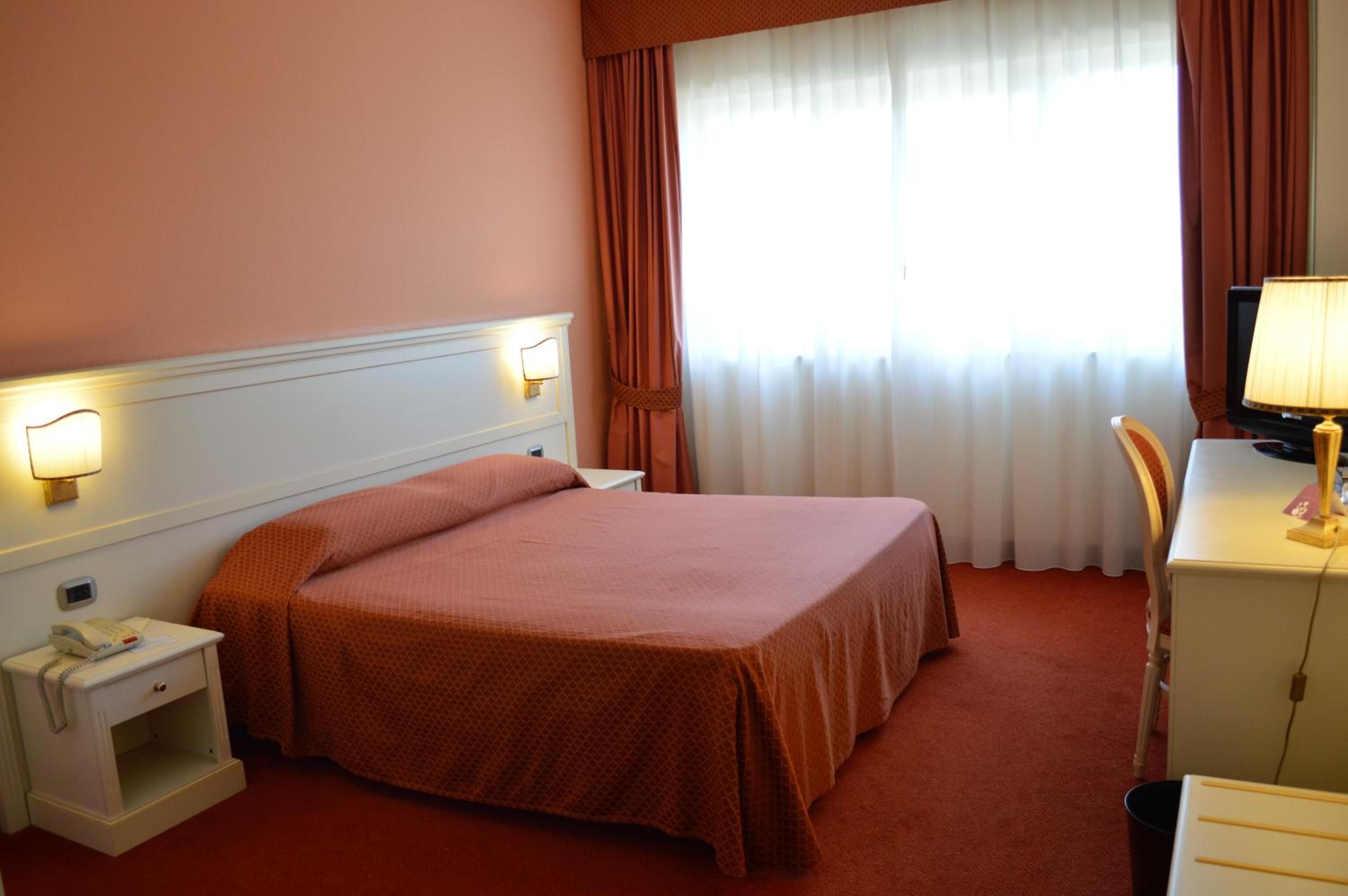 Comfort Double Room - Photo 7