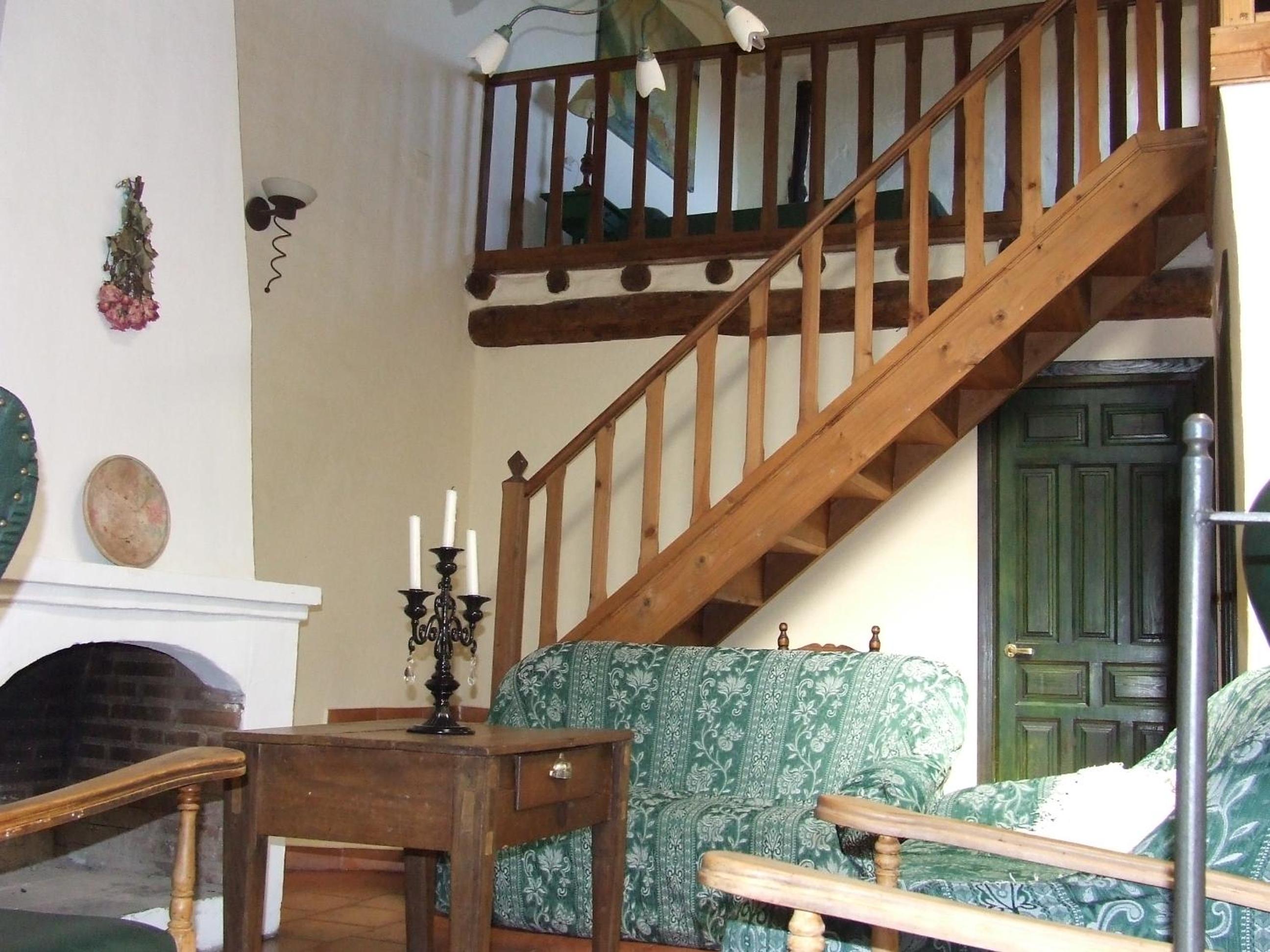 Apartamento de cuatro habitaciones con jardín