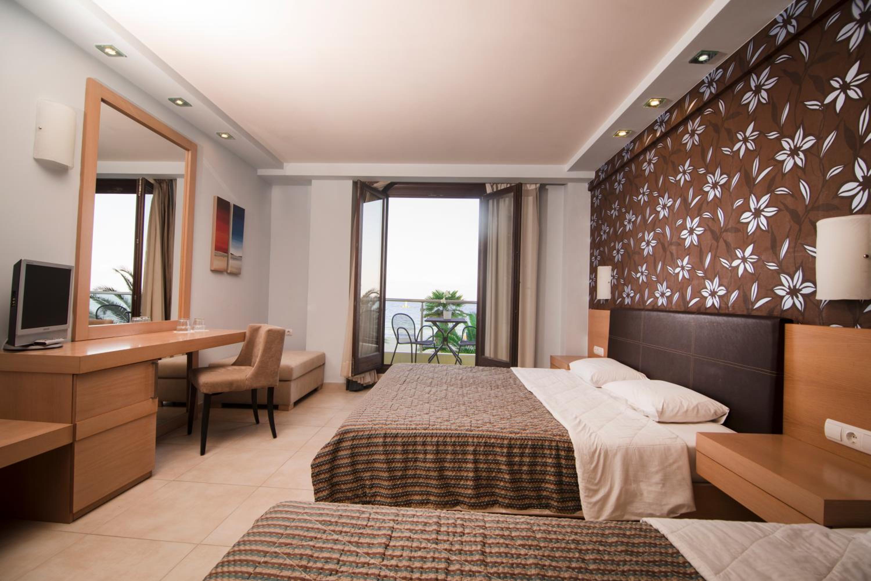 Triple Room with Sea View photo 1