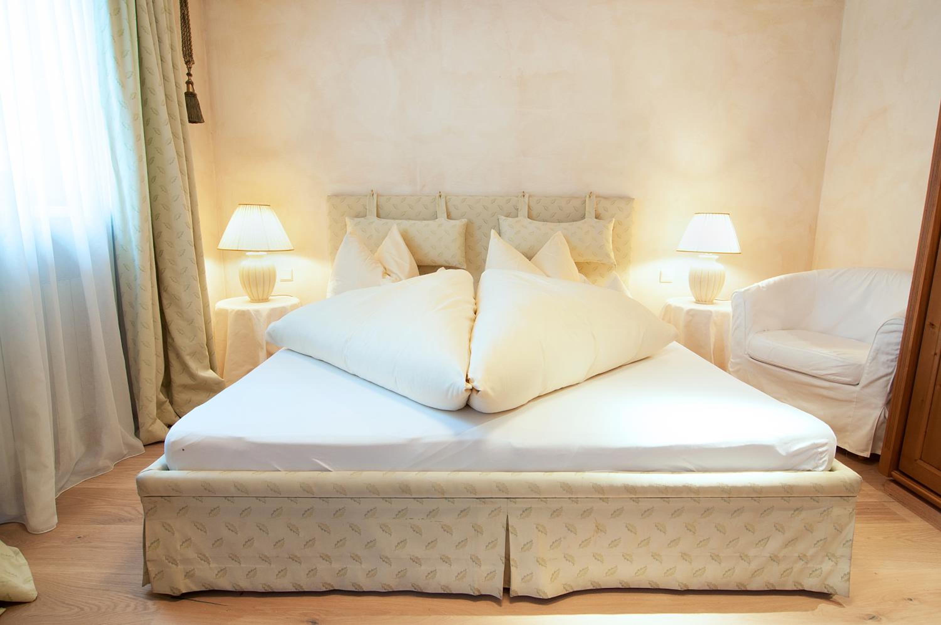 Suite - Photo 3