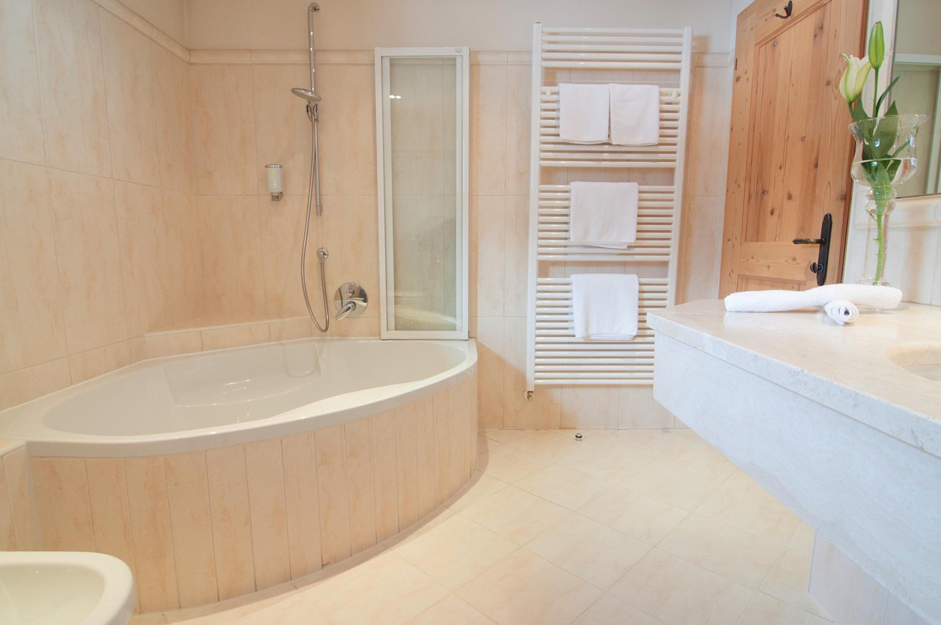 Deluxe Double Room - Photo 2
