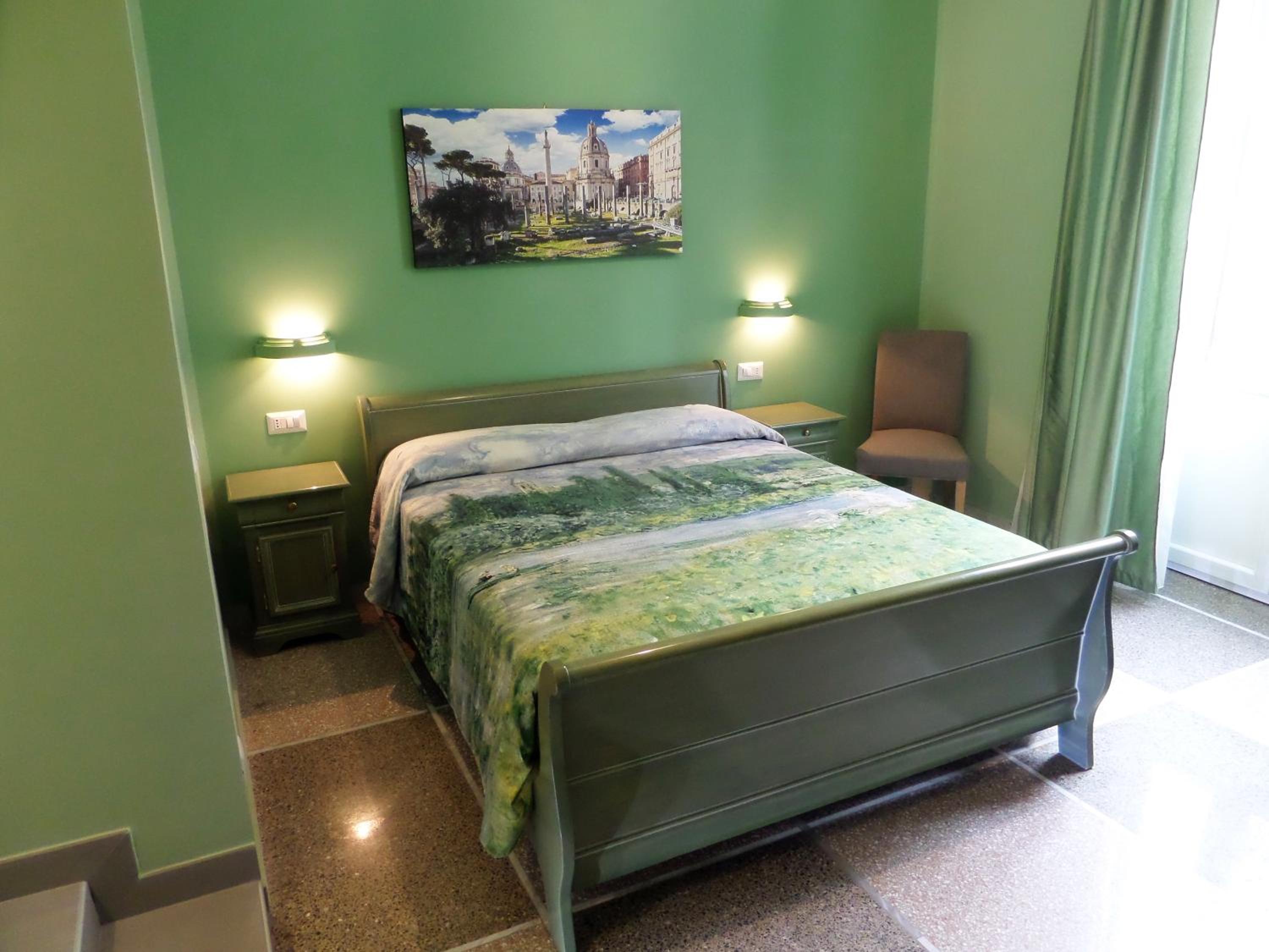 Deluxe Double Room photo 2