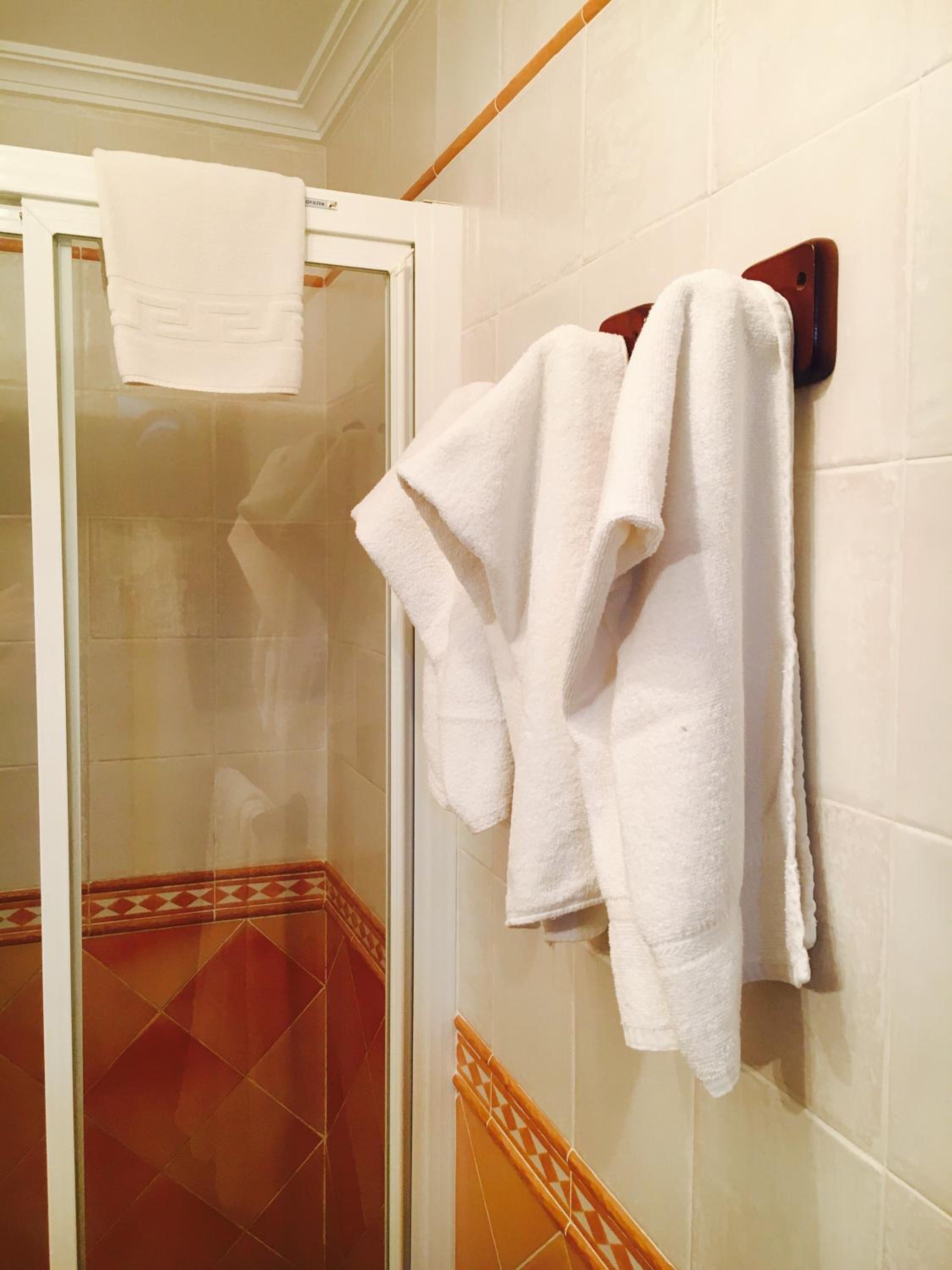 Double or Twin Room photo 2