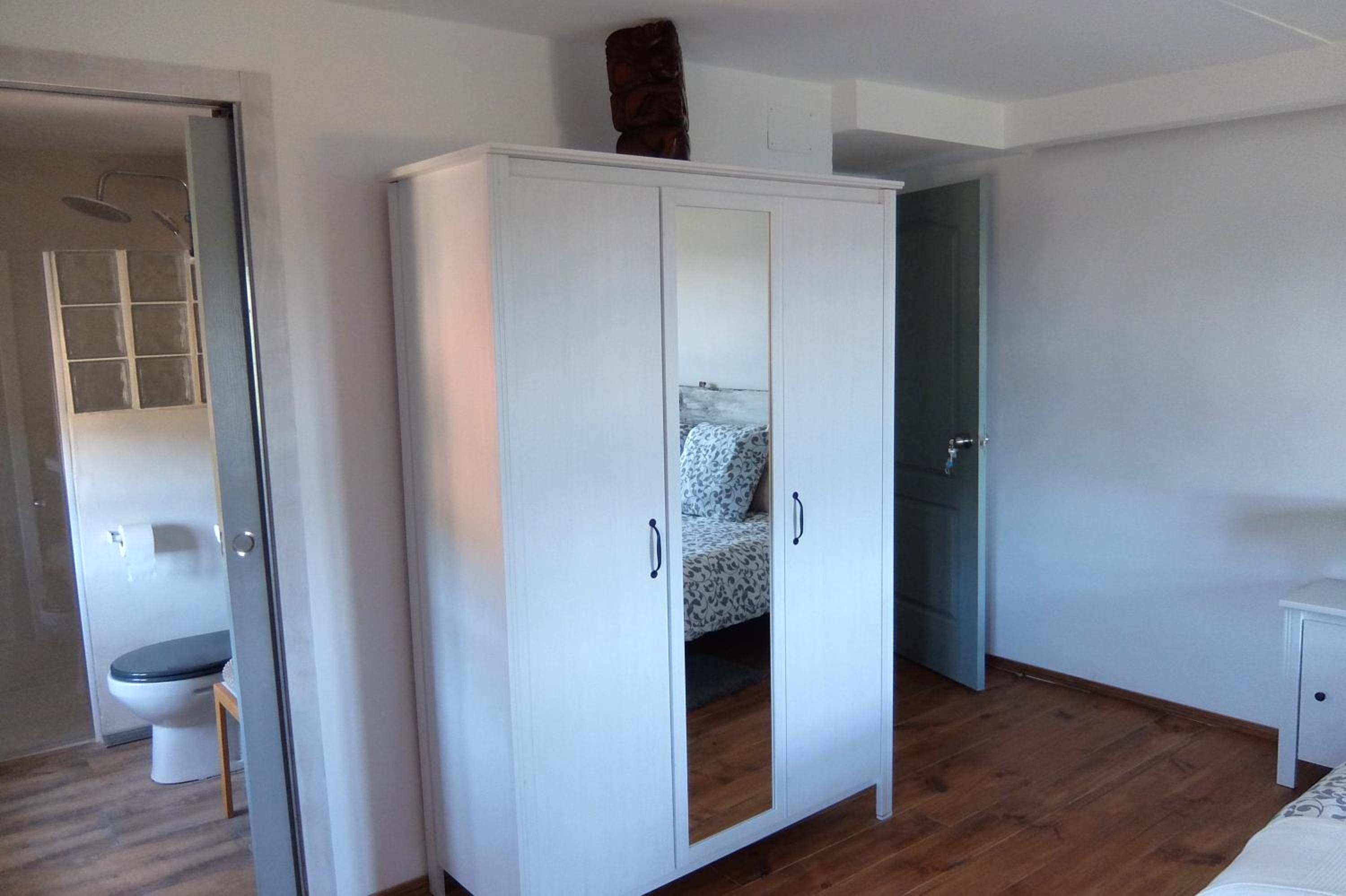 Family Room photo 3
