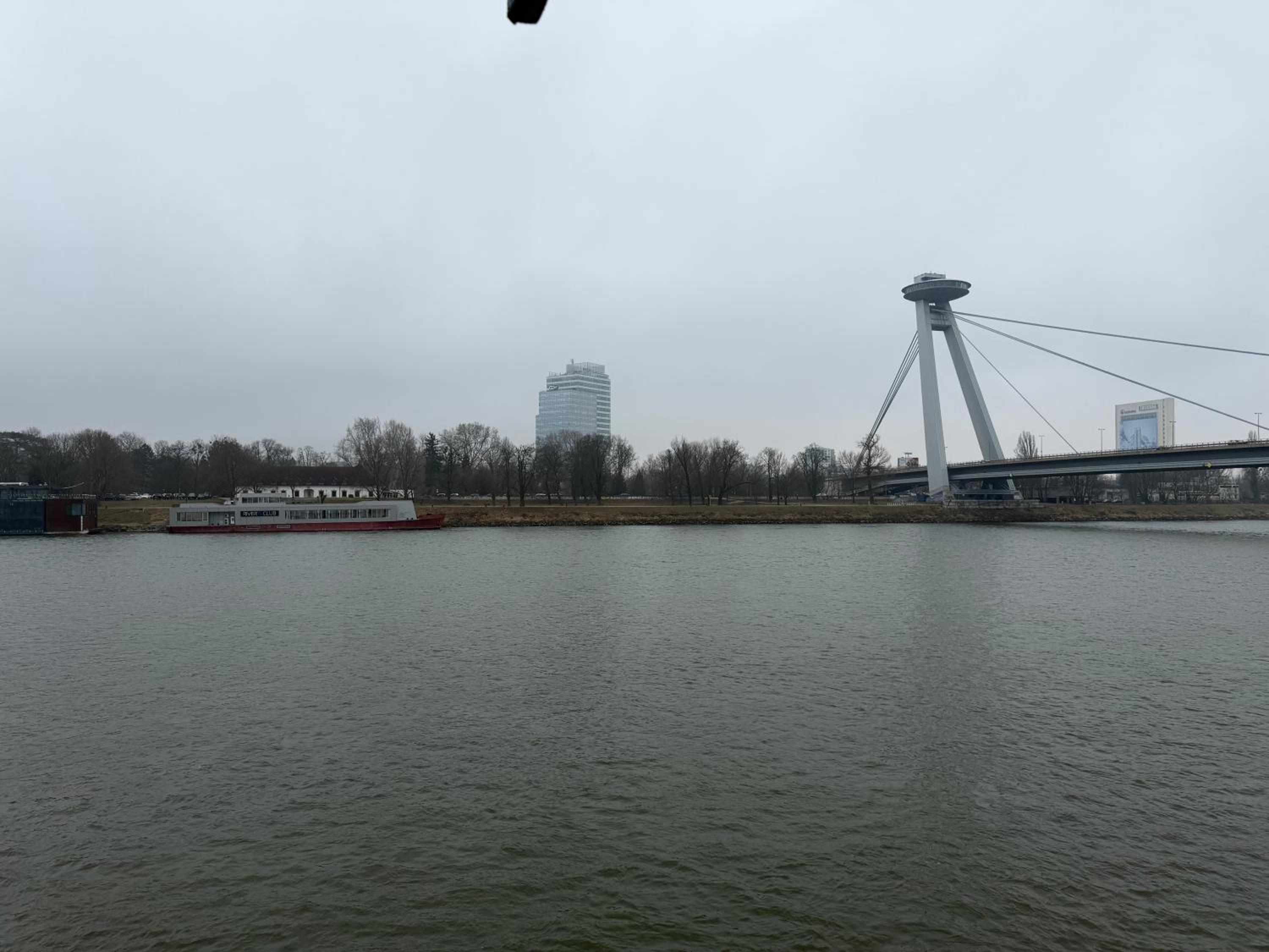 Room with Double bed and River View photo 1