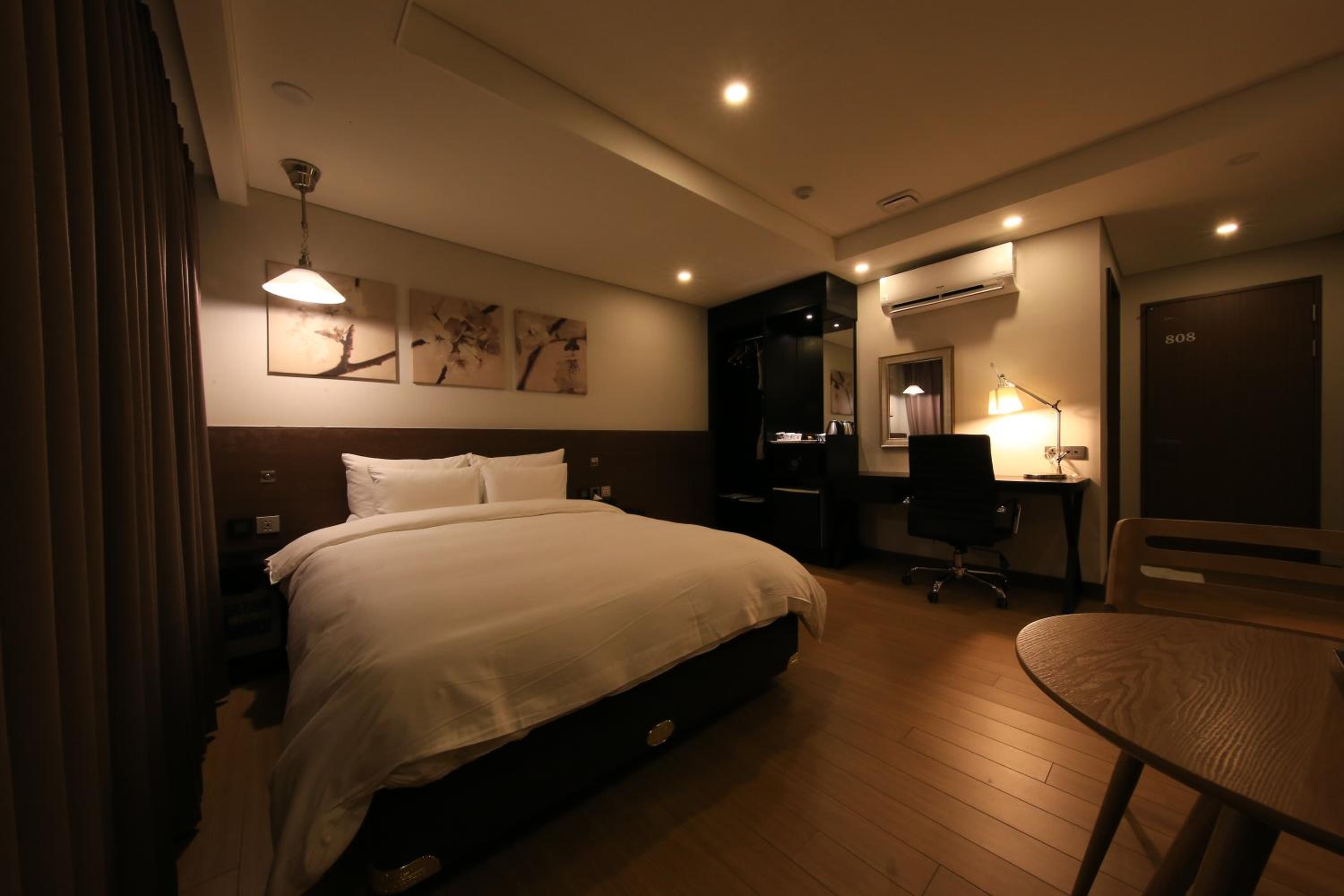 Deluxe Double Room - Photo 3