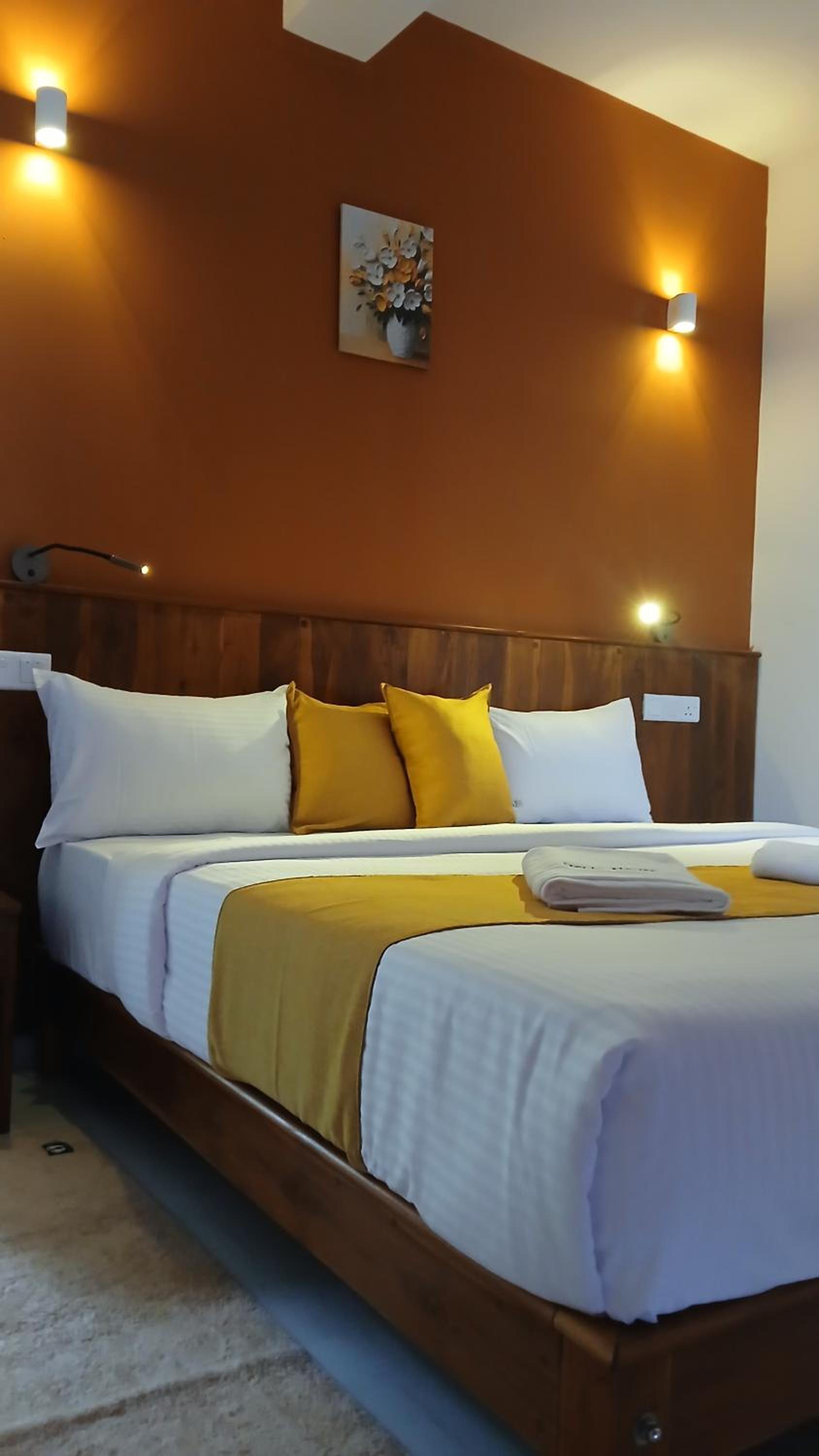 Deluxe Double Room with Balcony