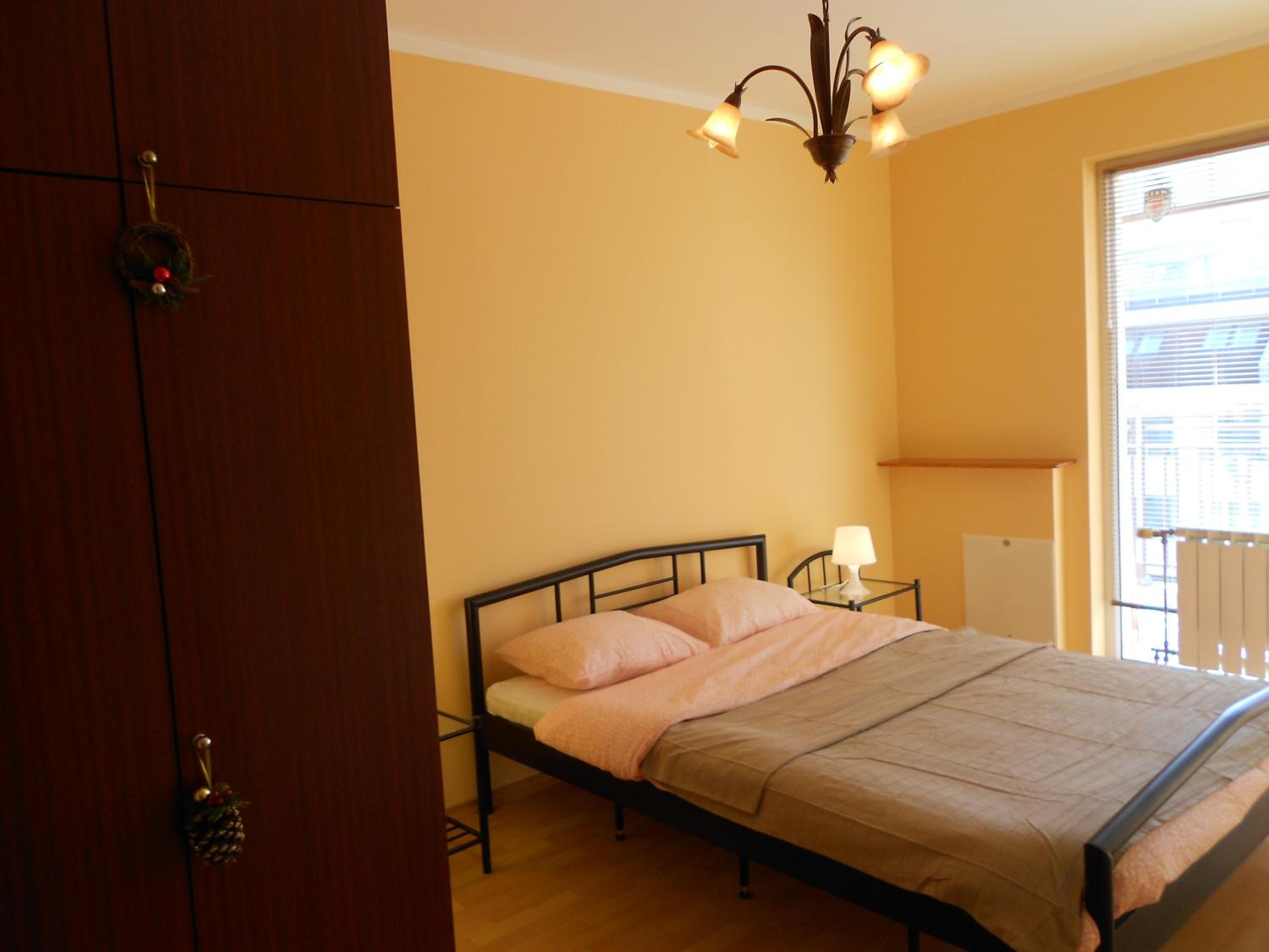 Apartment - Photo 2