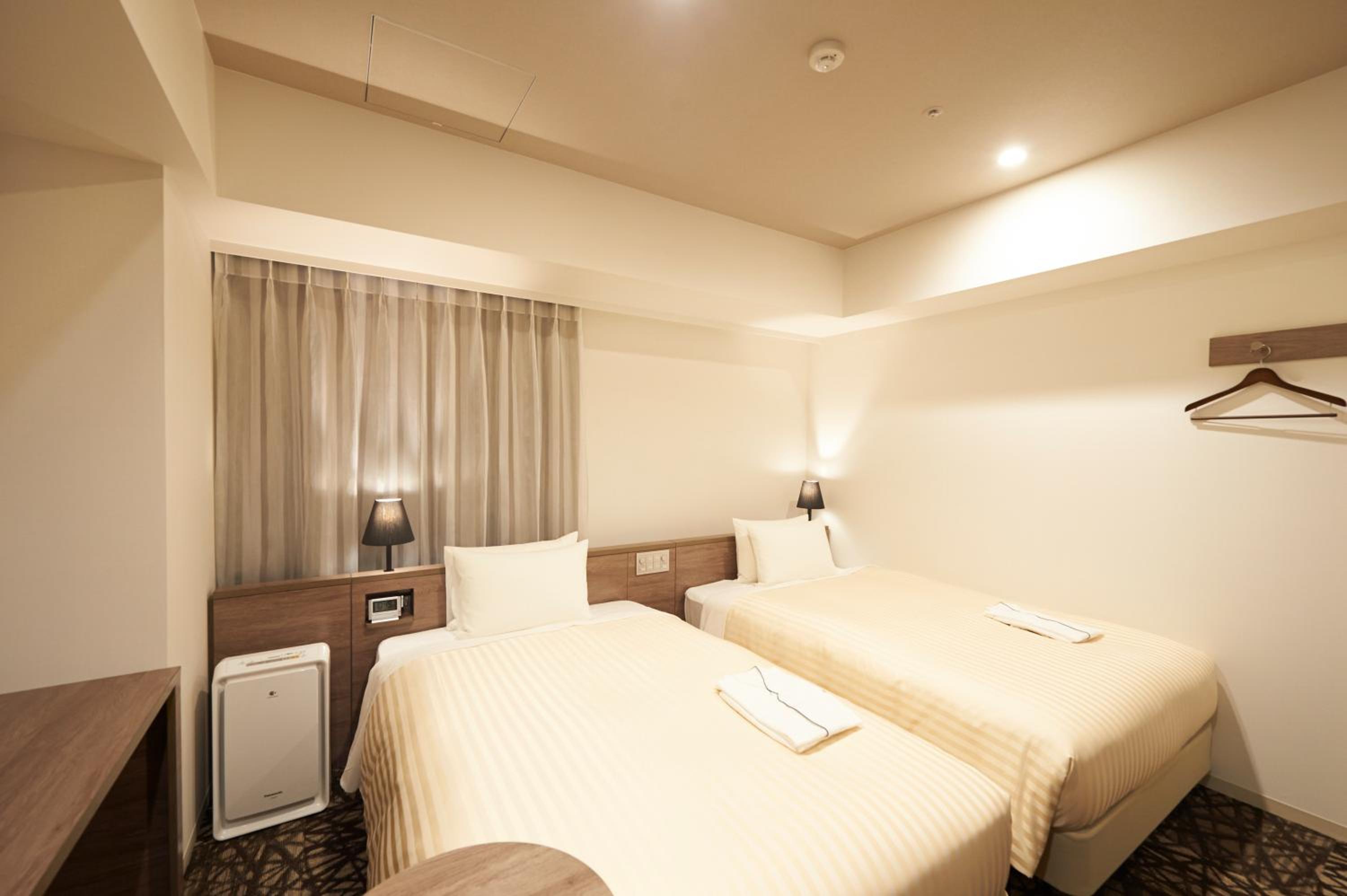 Deluxe Twin Room - Smoking photo 2