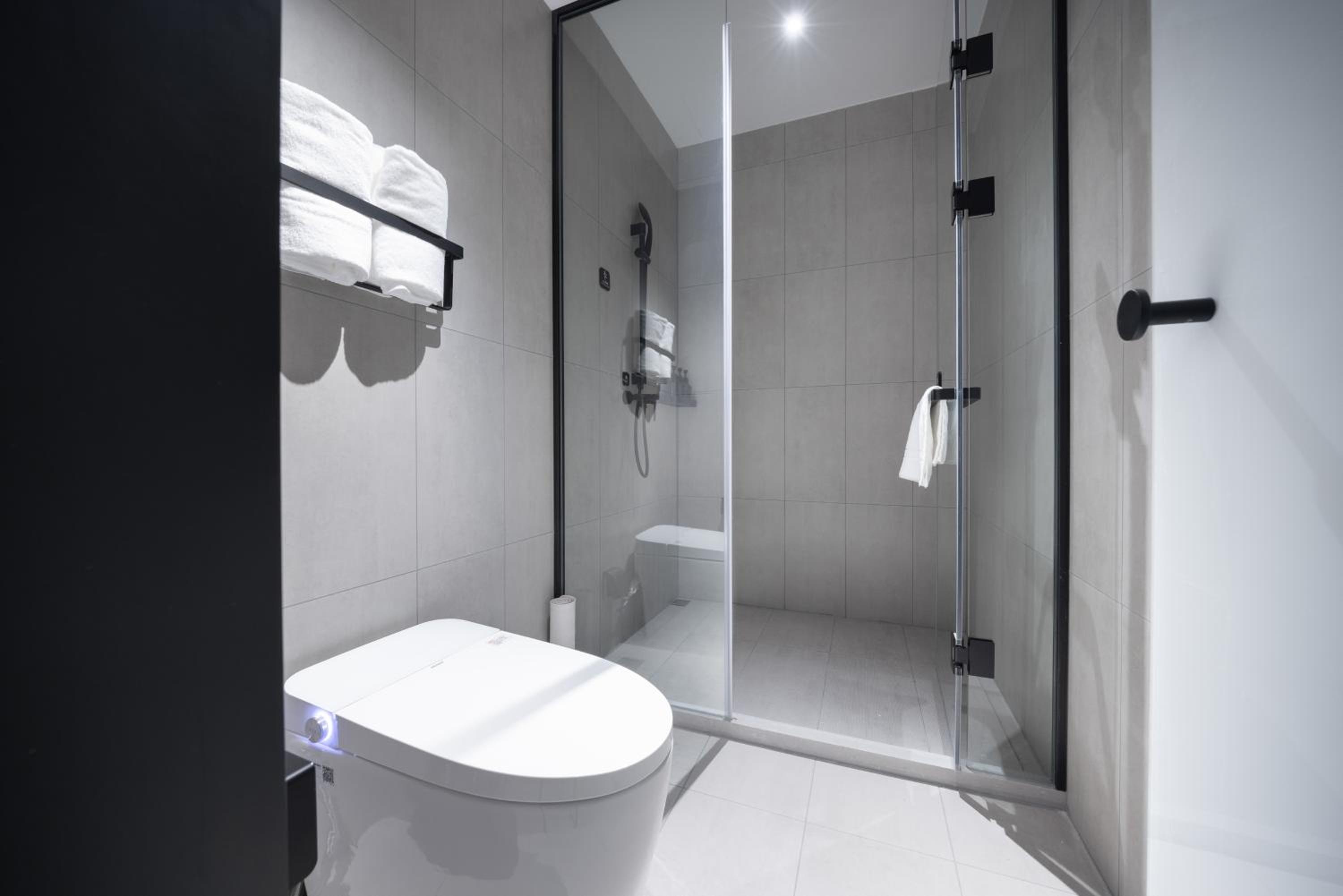 Light Double Room
