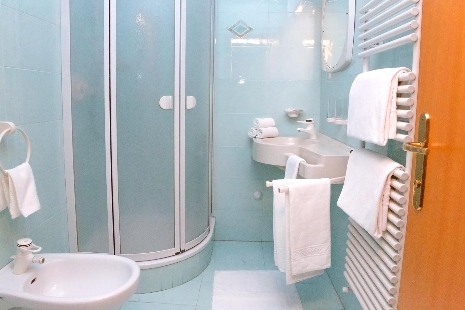 Executive Double Room - Photo 6