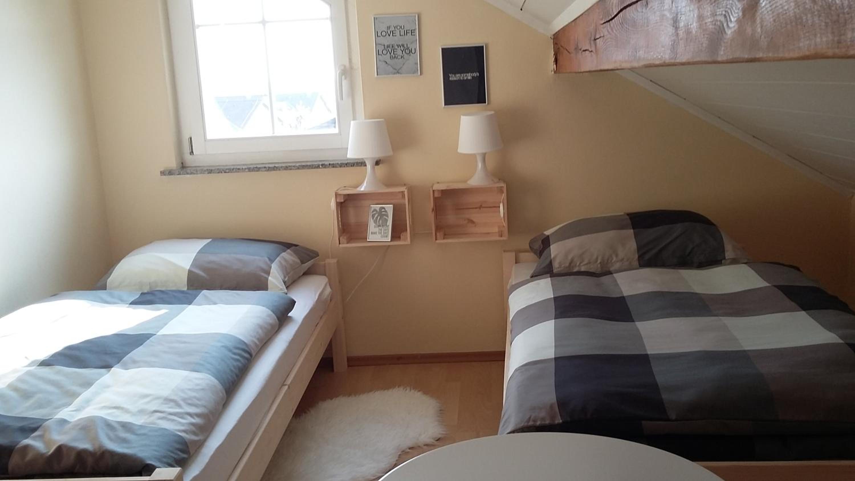 Two-Bedroom Apartment with Balcony - Photo 3