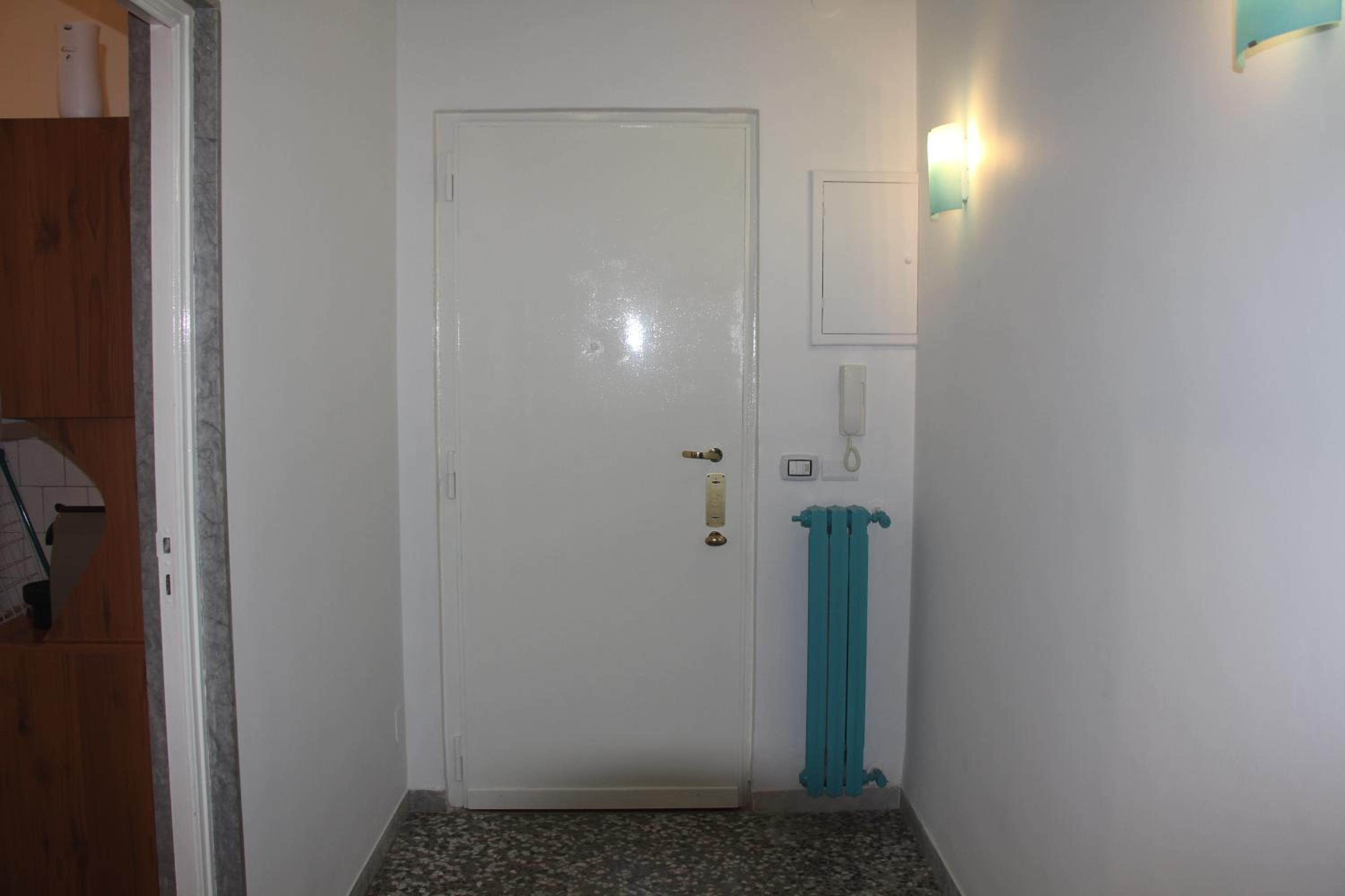 Quadruple Room with Private External Bathroom - Photo 14