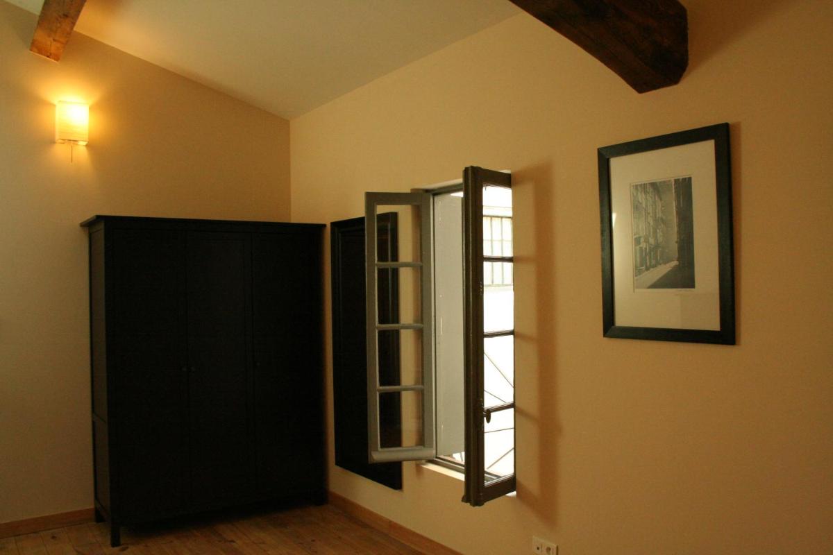 Apartment with Terrace photo 1