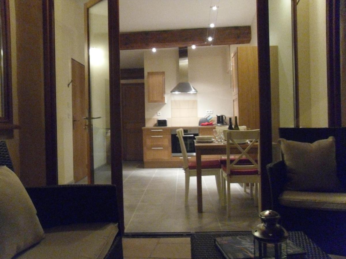 Apartment with Terrace photo 2