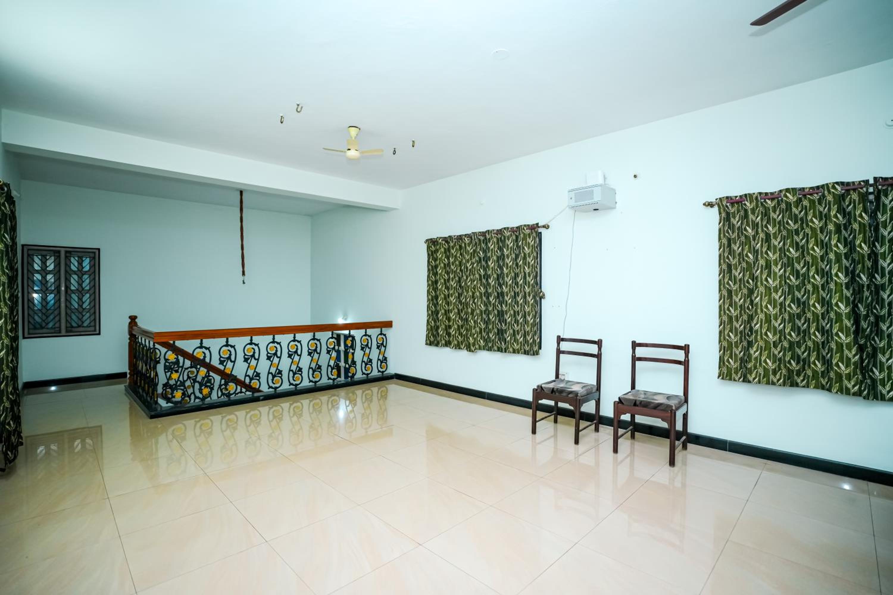Superior Villa photo 2