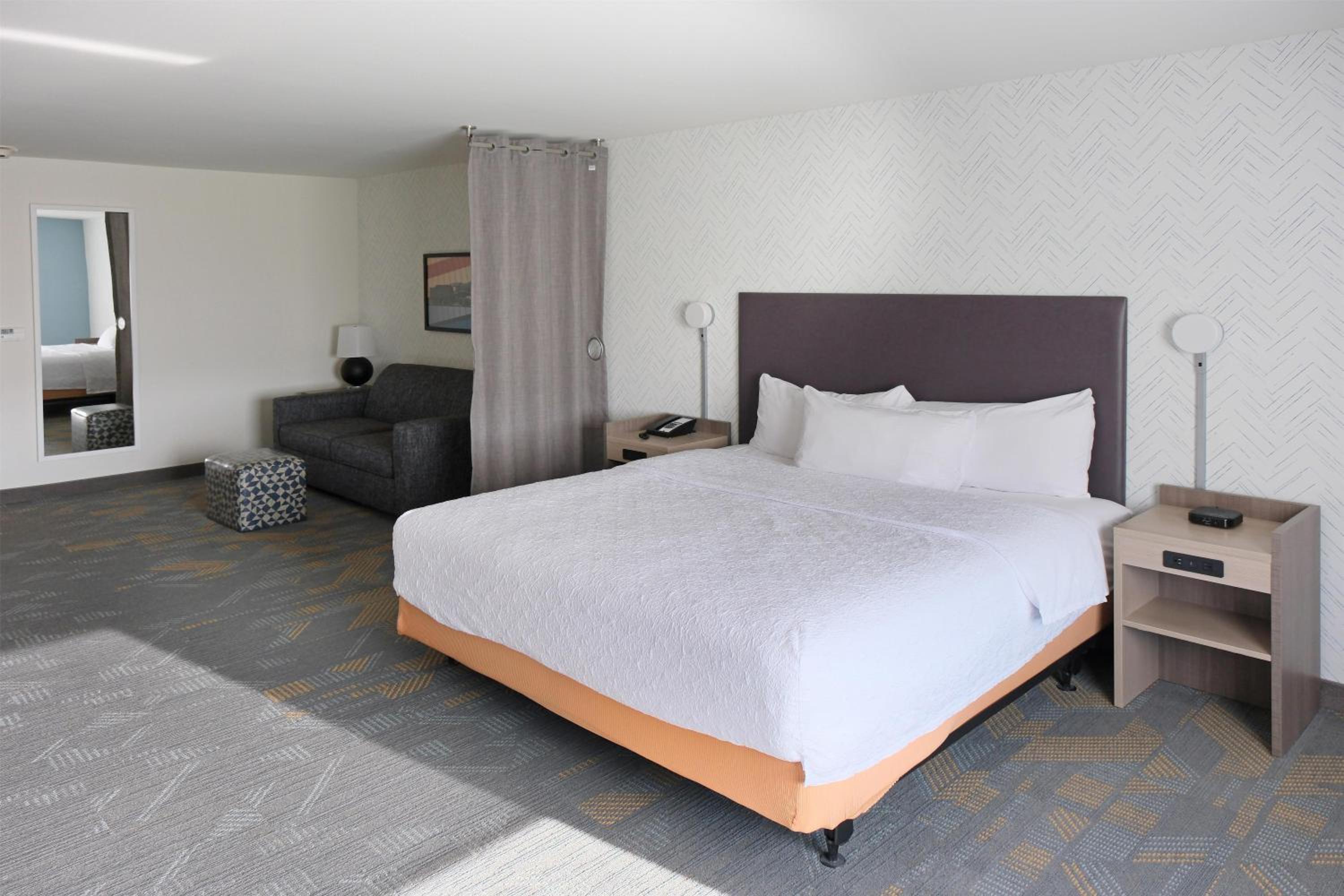 King Studio Suite - Photo 1