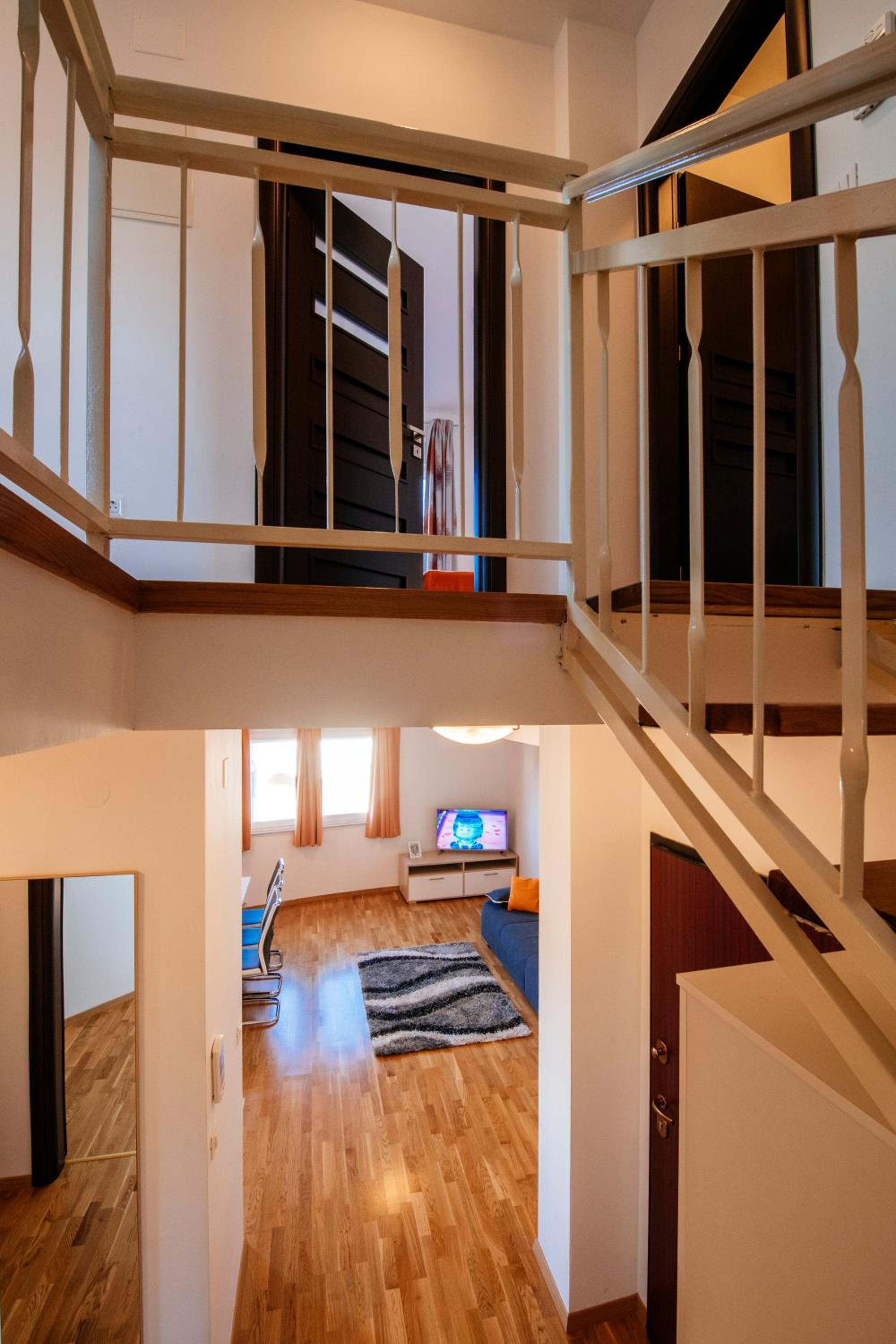 Deluxe Apartment - Photo 11