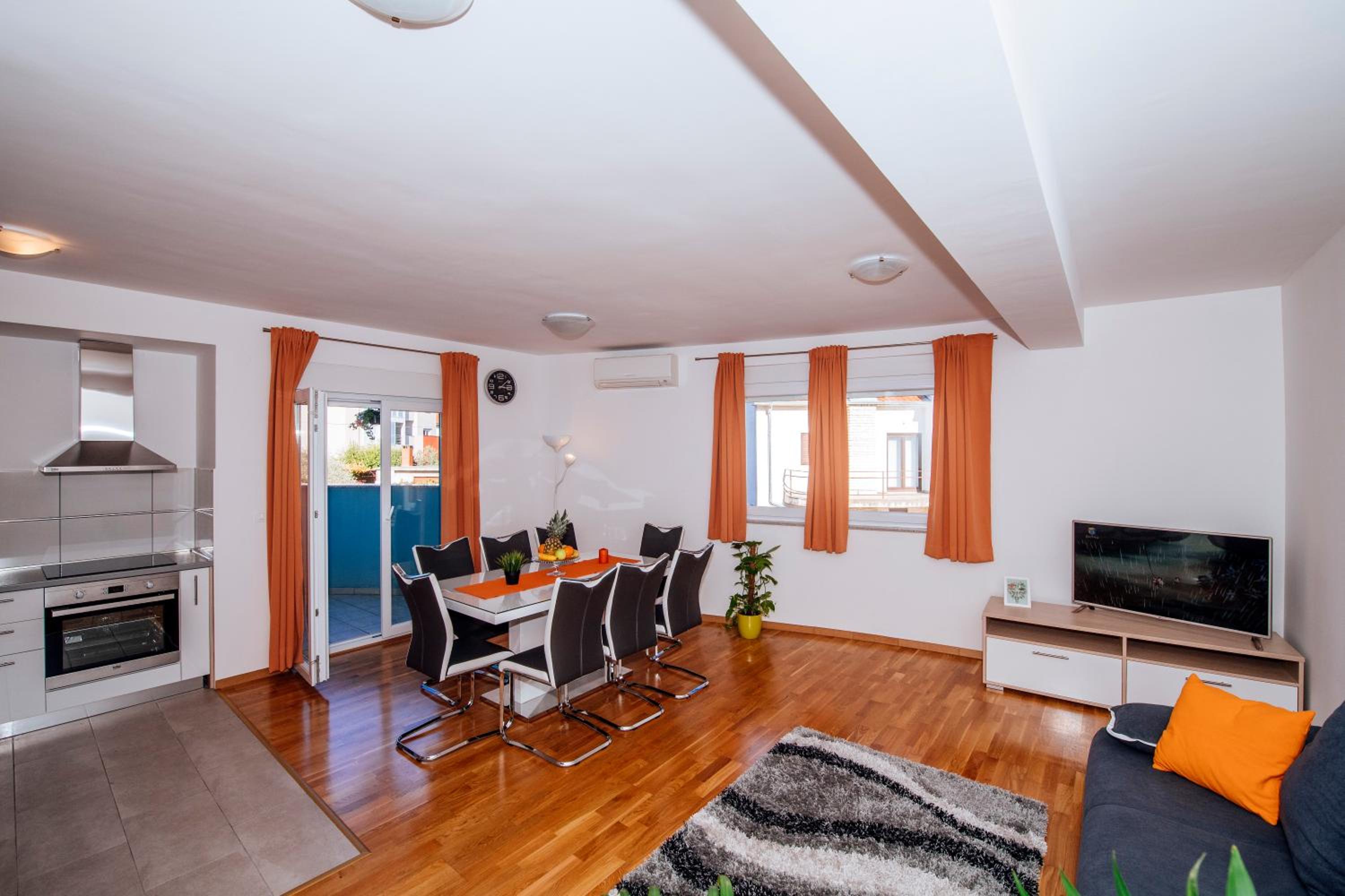 Deluxe Apartment - Photo 4