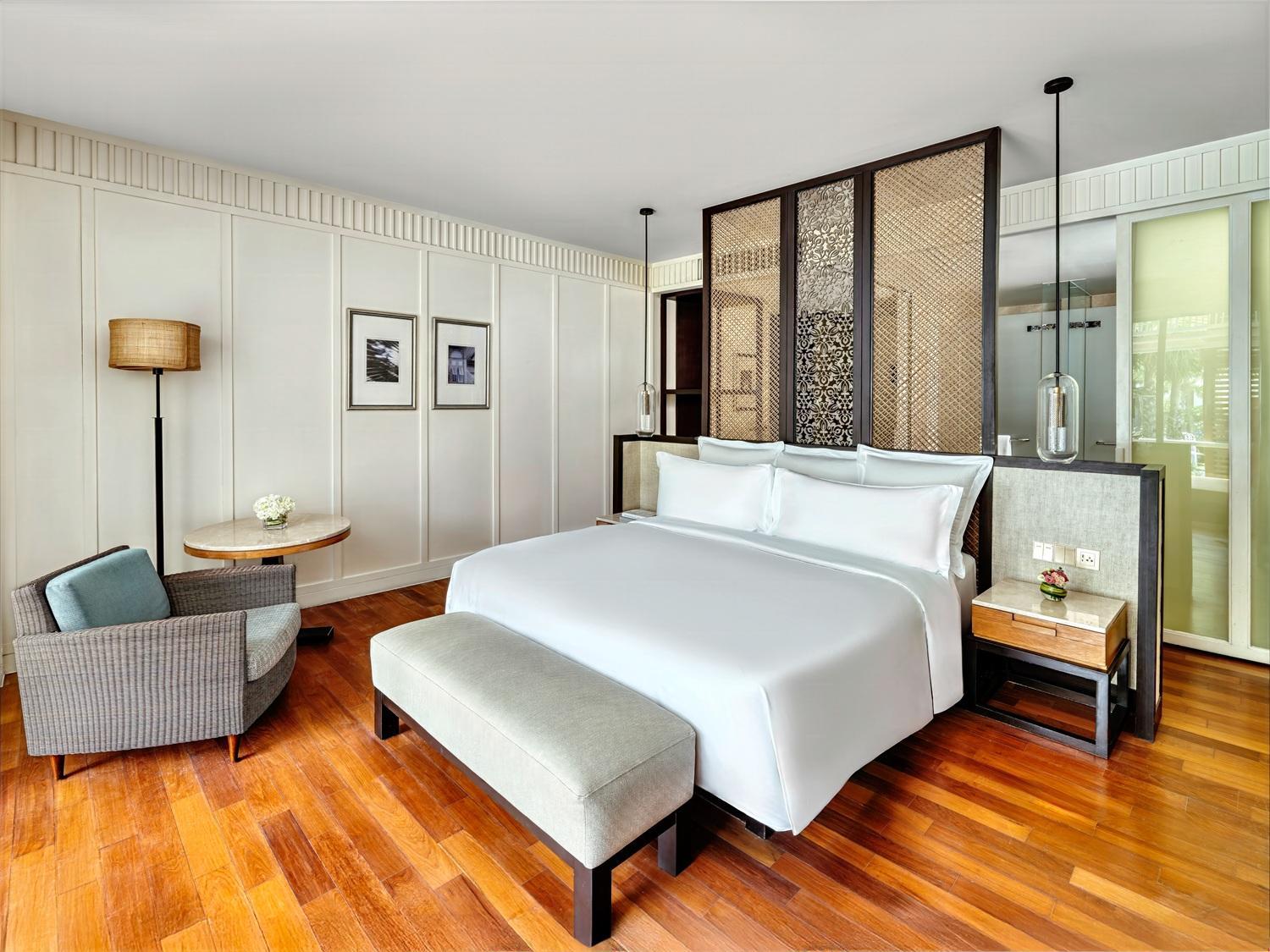 Premium King Room - Photo 1