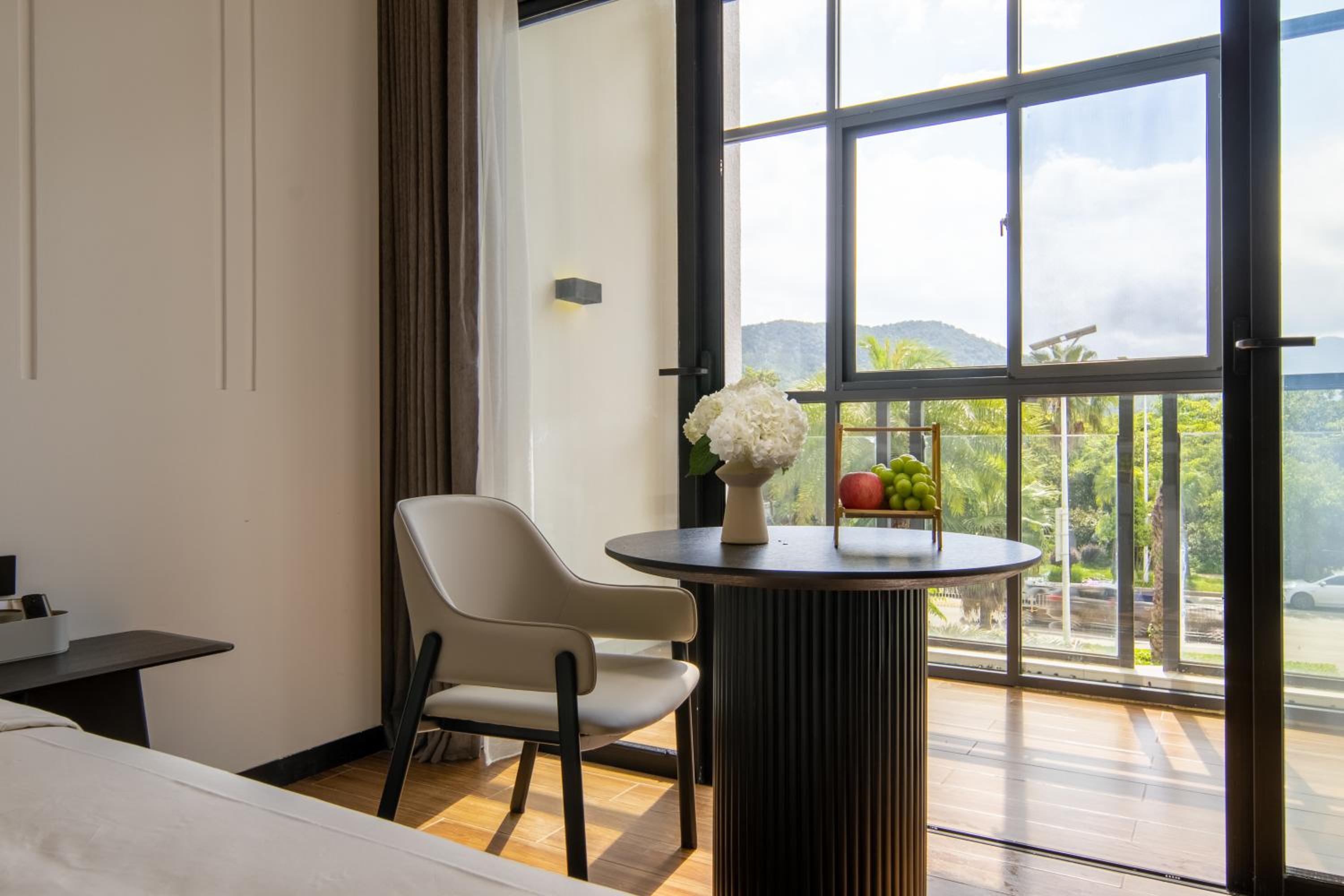 Jimu Twin Room with Courtyard