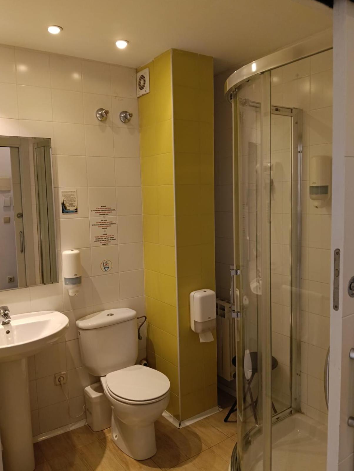 Small Double Room photo 2