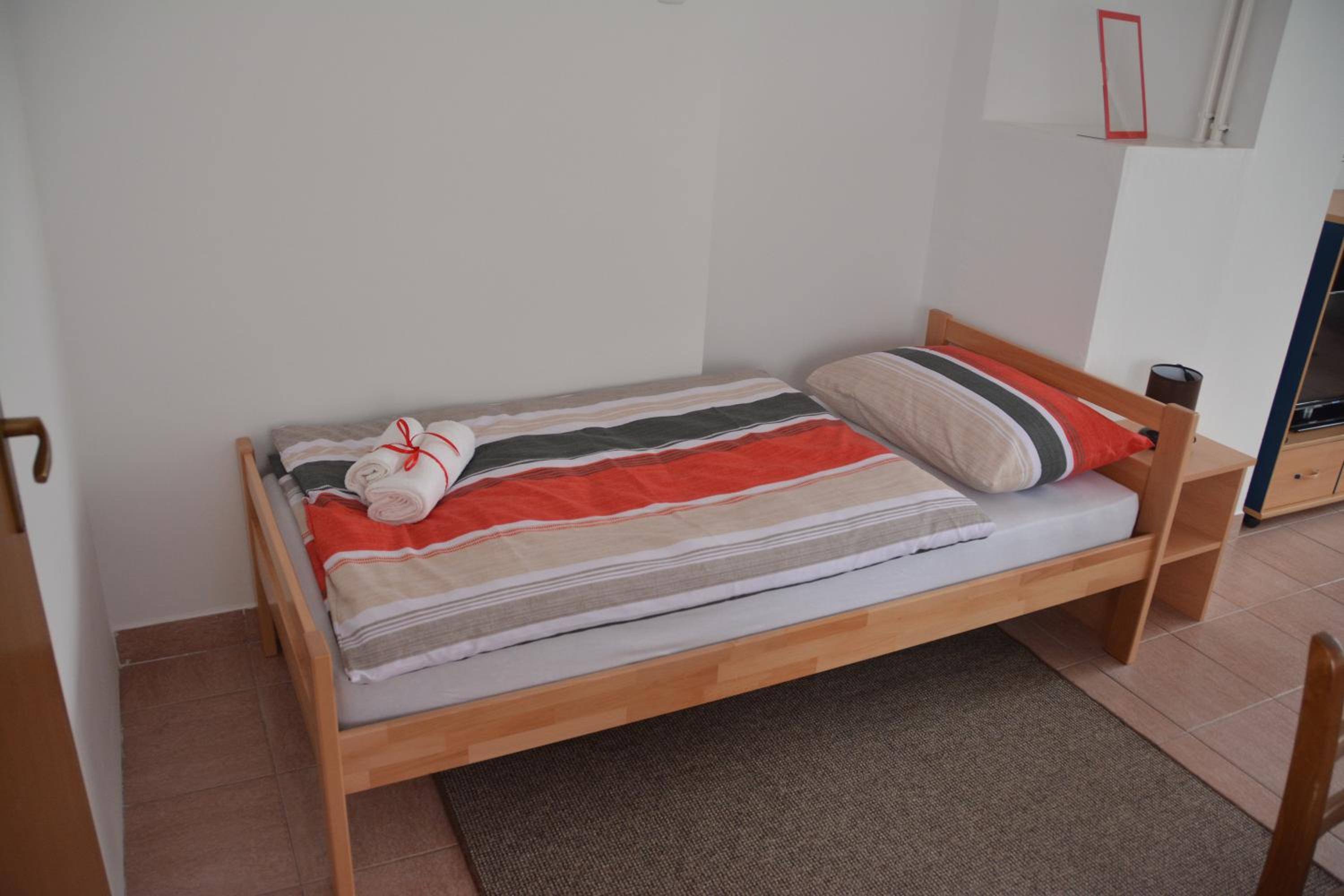 Apartment - Ground Floor - Photo 9