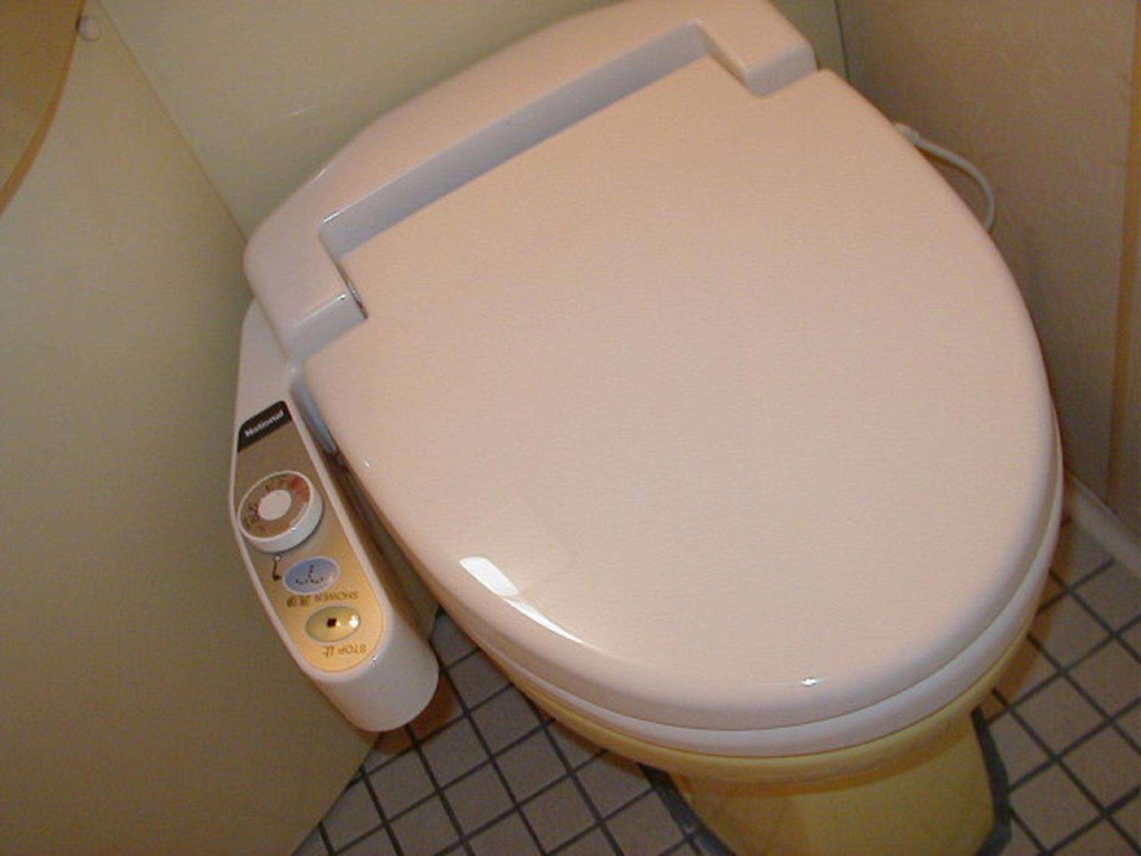 Deluxe Single Room - Smoking photo 3