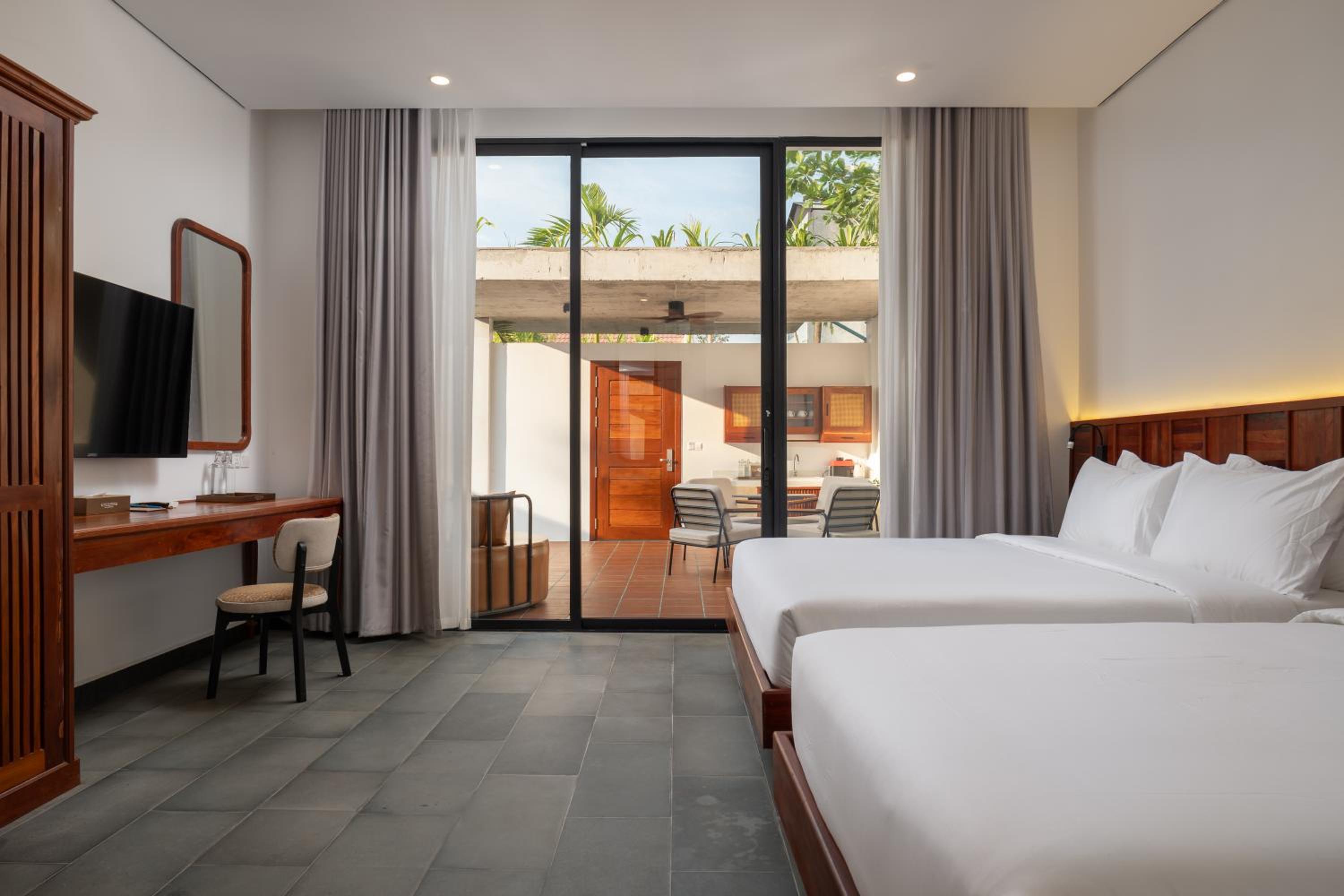 Private Pool Villa 2-Bedroom - Free Airport Pickup and Minibar - Photo 4