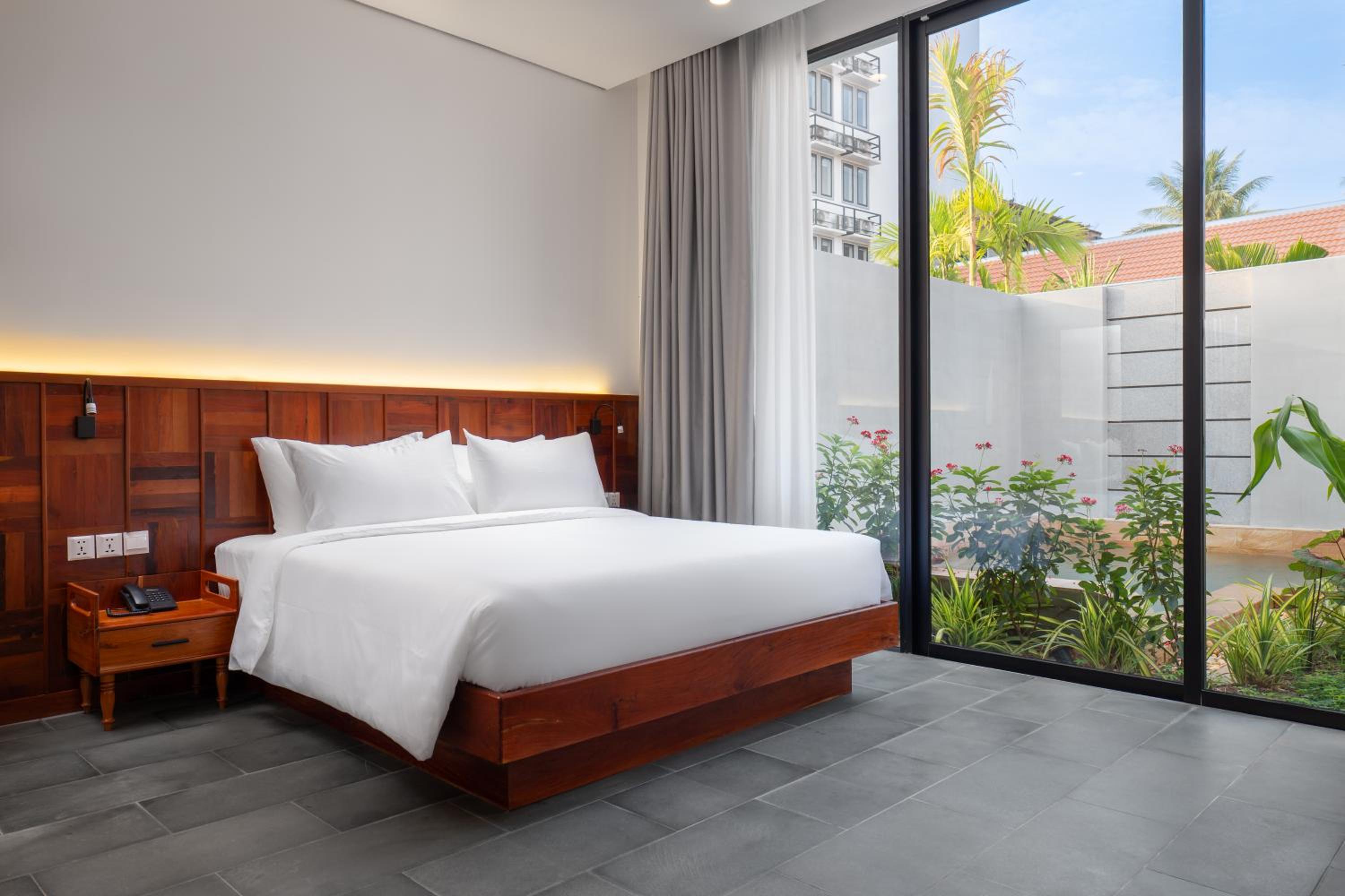 Private Pool Villa 2-Bedroom - Free Airport Pickup and Minibar - Photo 3