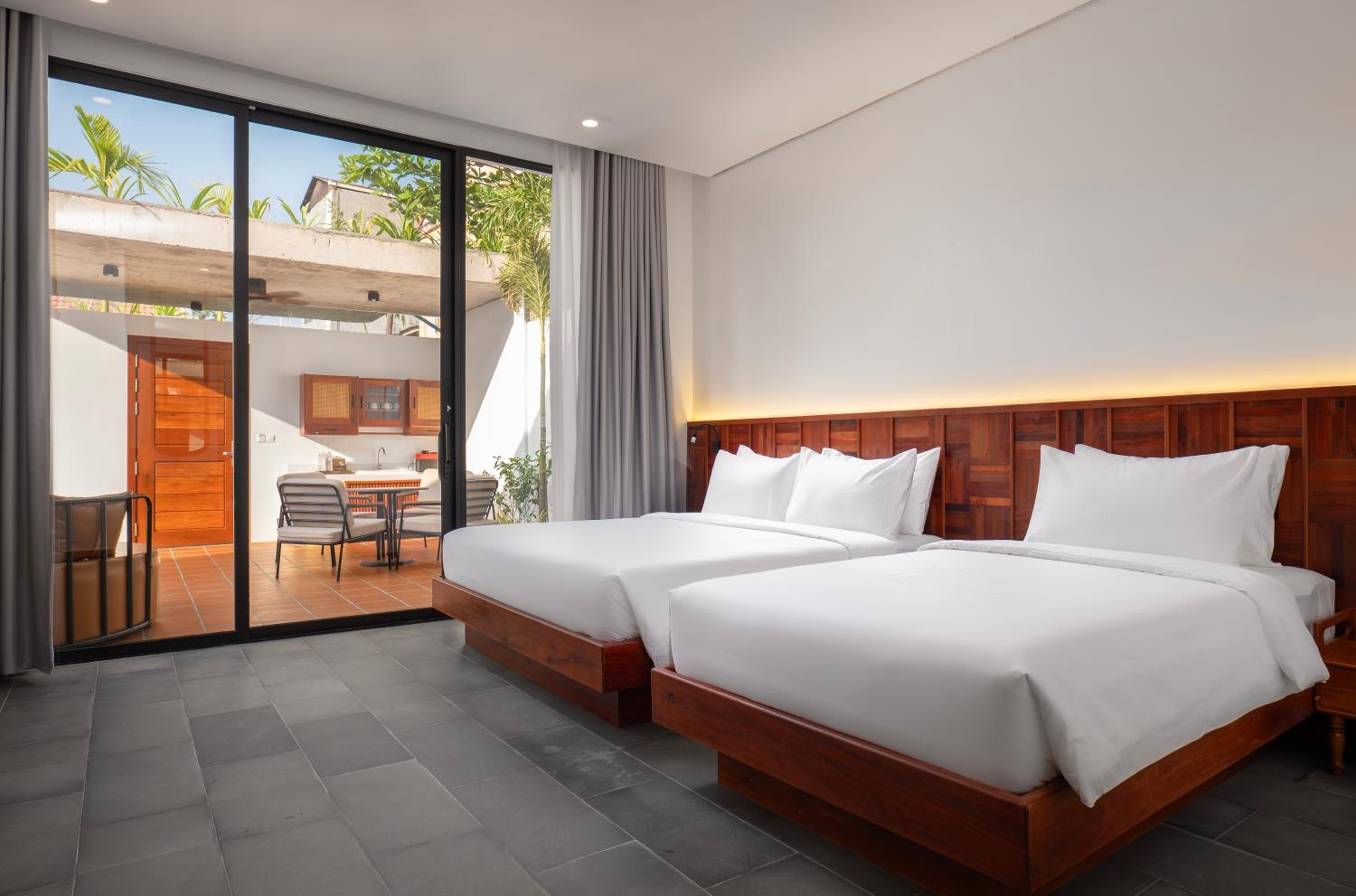 Private Pool Villa 2-Bedroom - Free Airport Pickup and Minibar - Photo 1