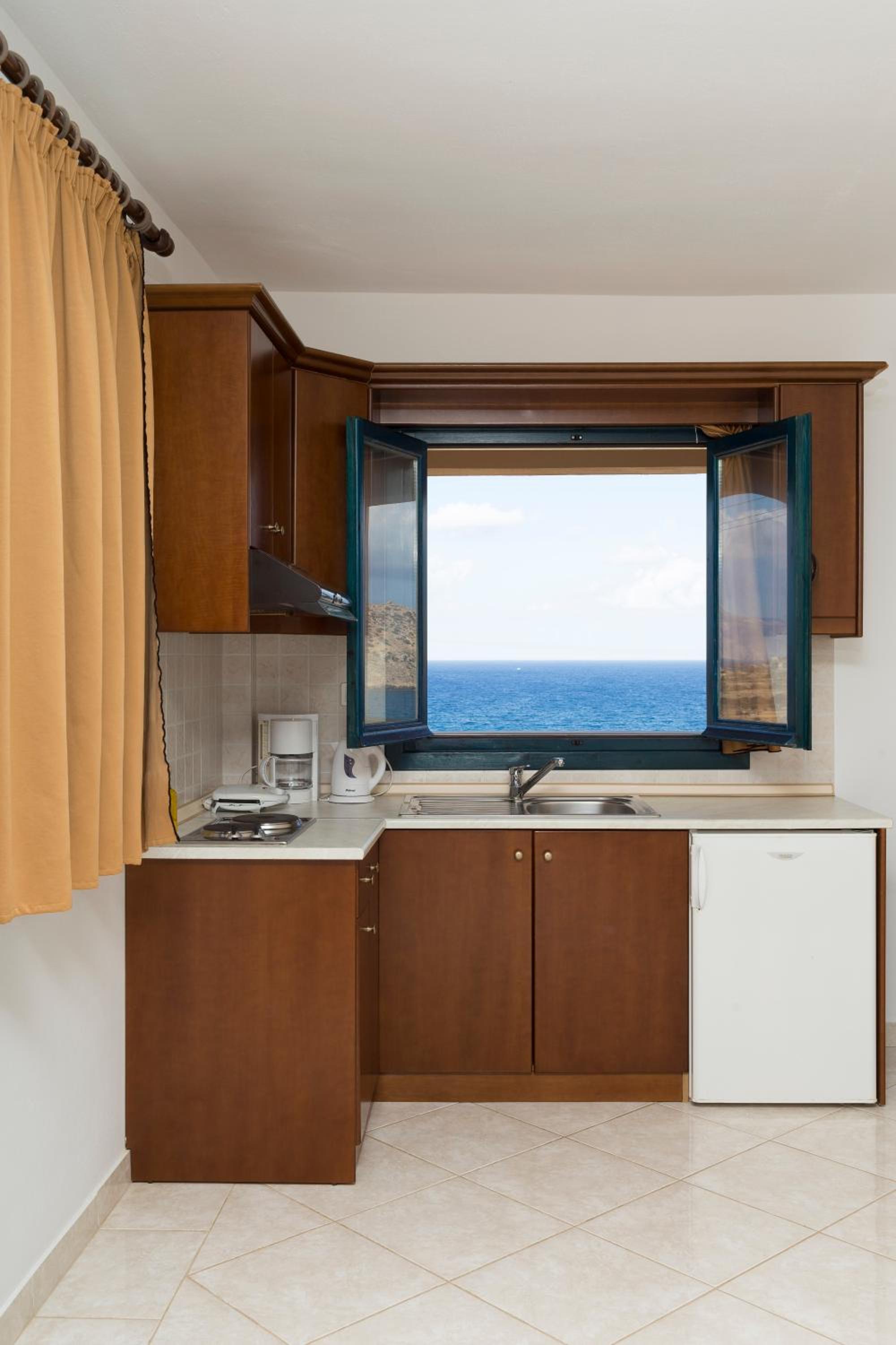 Studio with Sea View photo 2