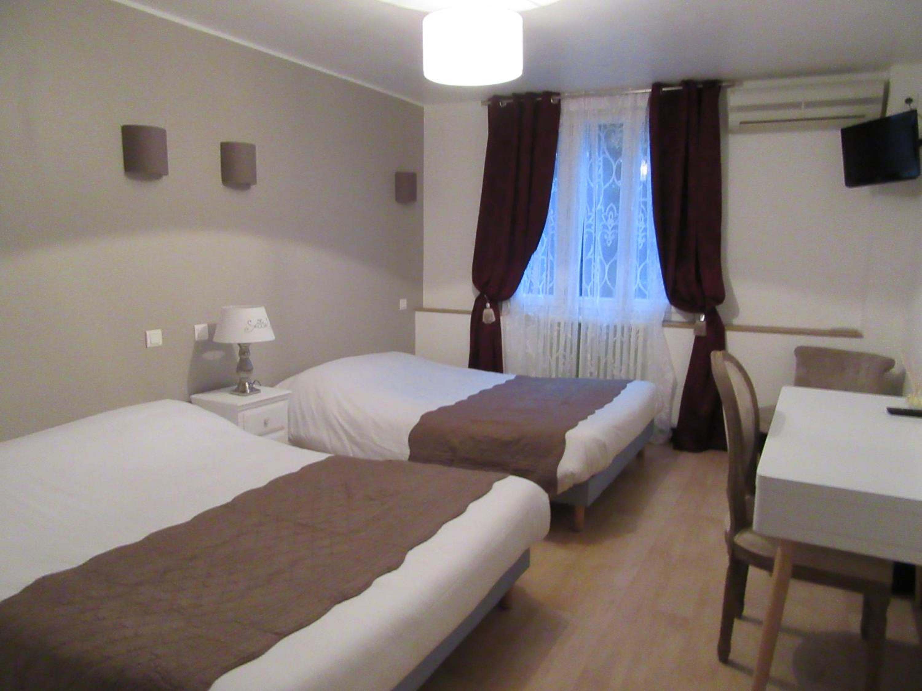 Superior Quadruple Room - Photo 5