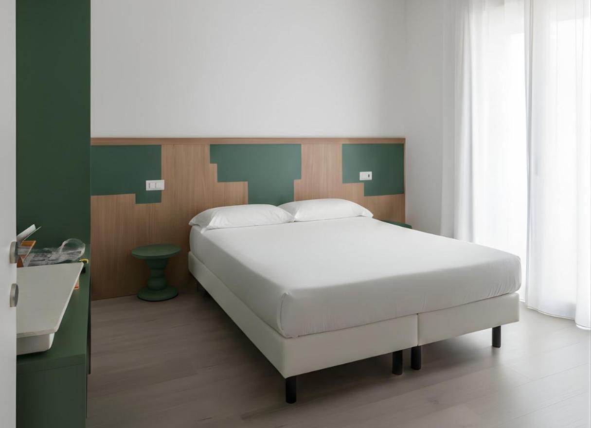 Double or Twin Room photo 1