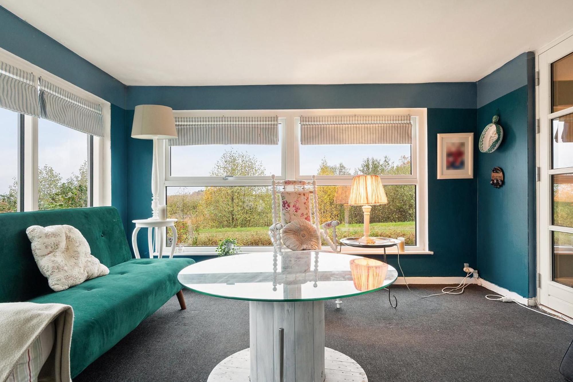 One-Bedroom Apartment with Terrace photo 2