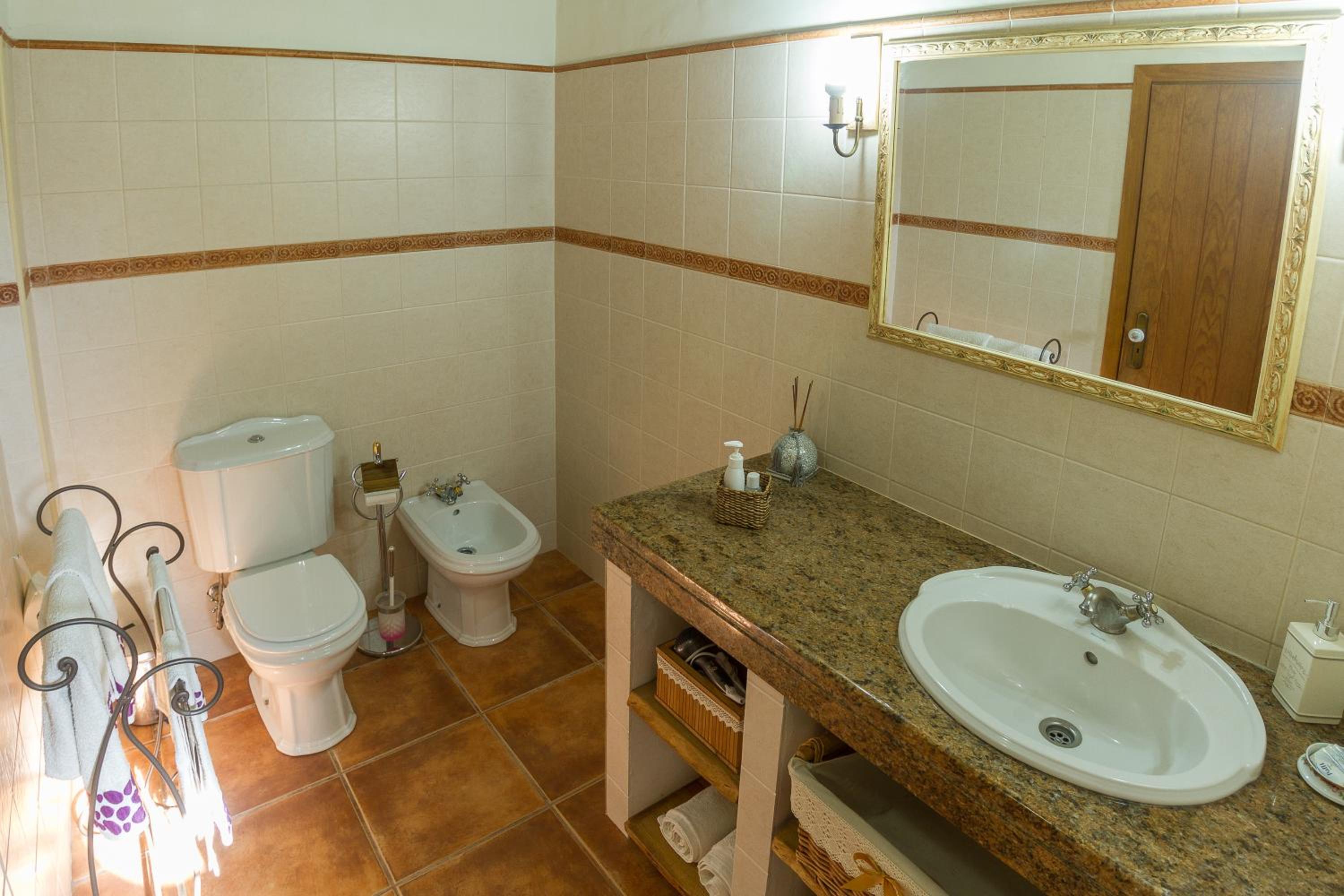 Double Room with Private Bathroom photo 2