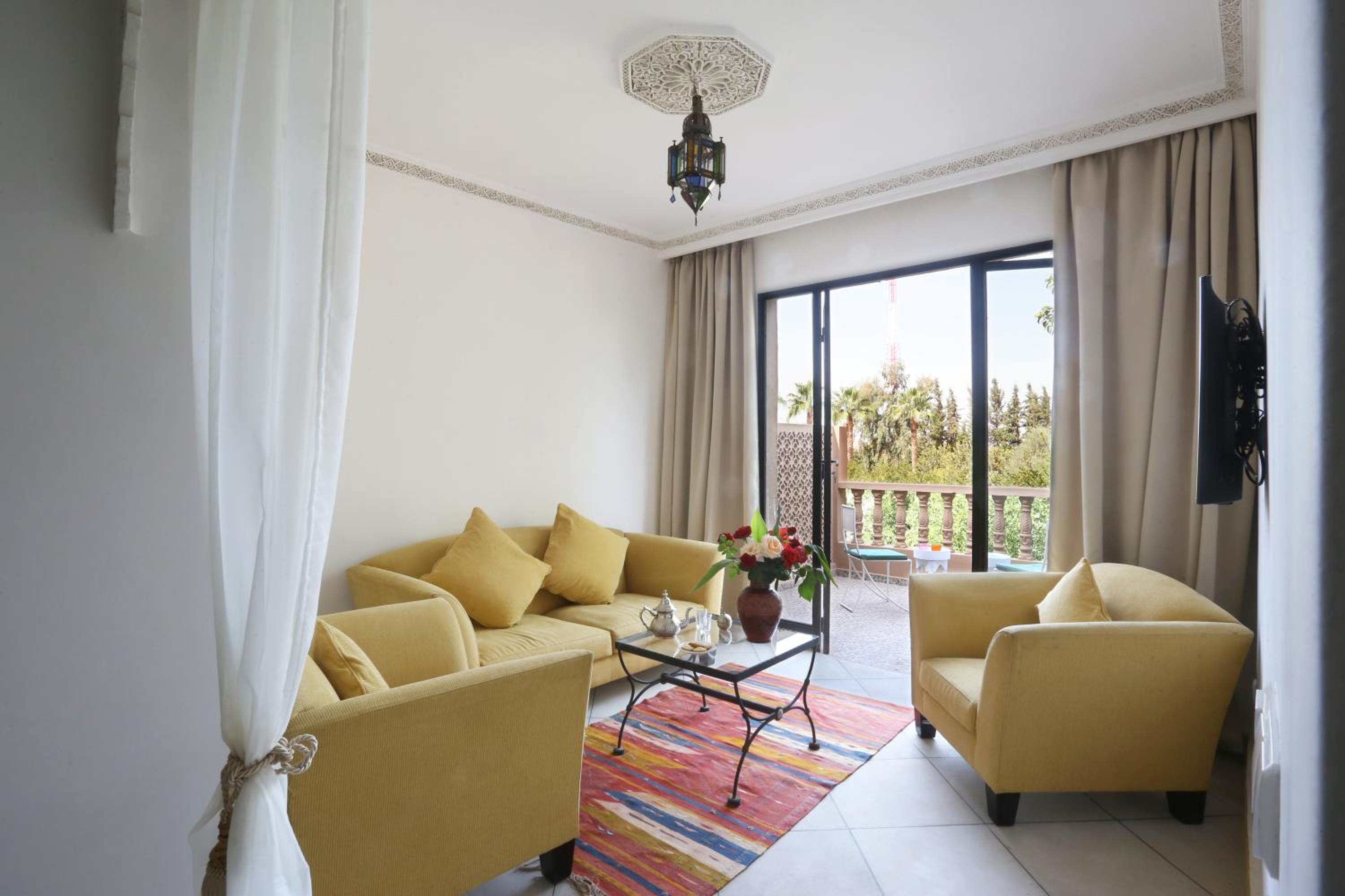 Deluxe Suite