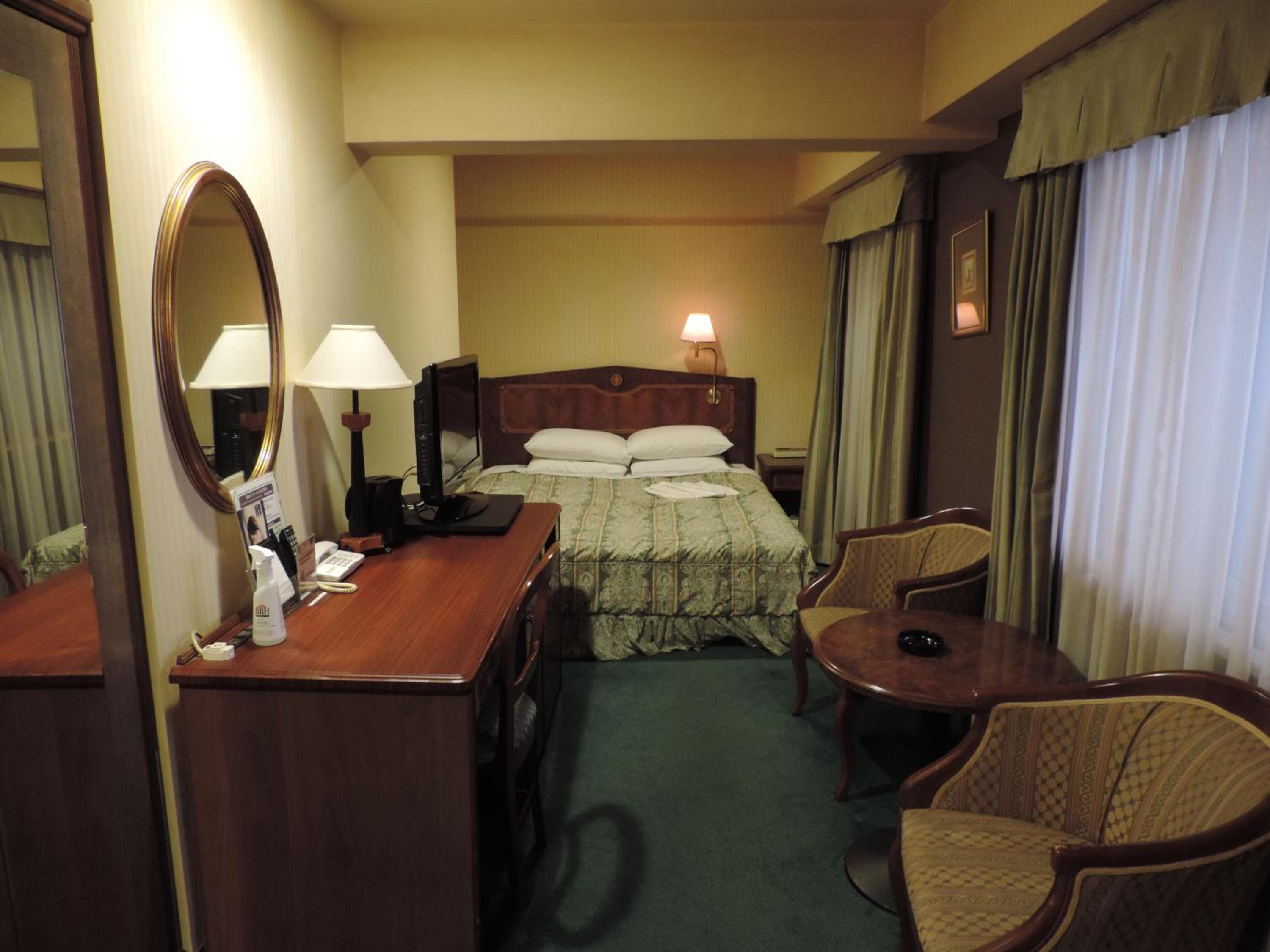 Double Room - Non-Smoking - Photo 1
