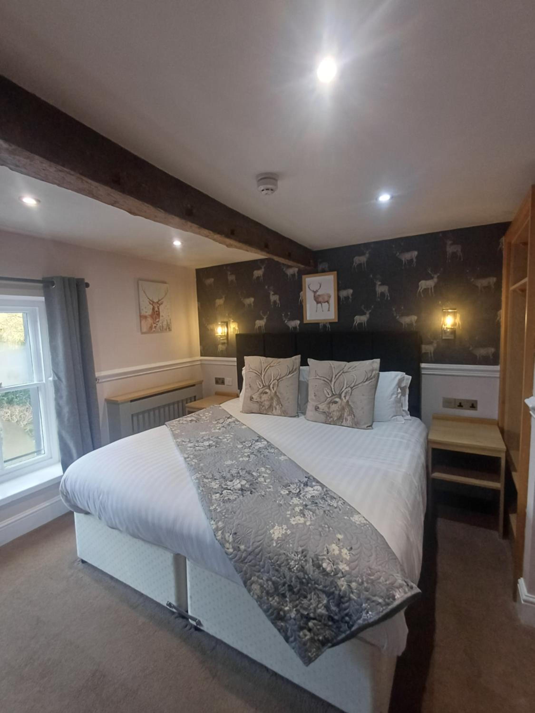Deluxe Double or Twin Room with River View