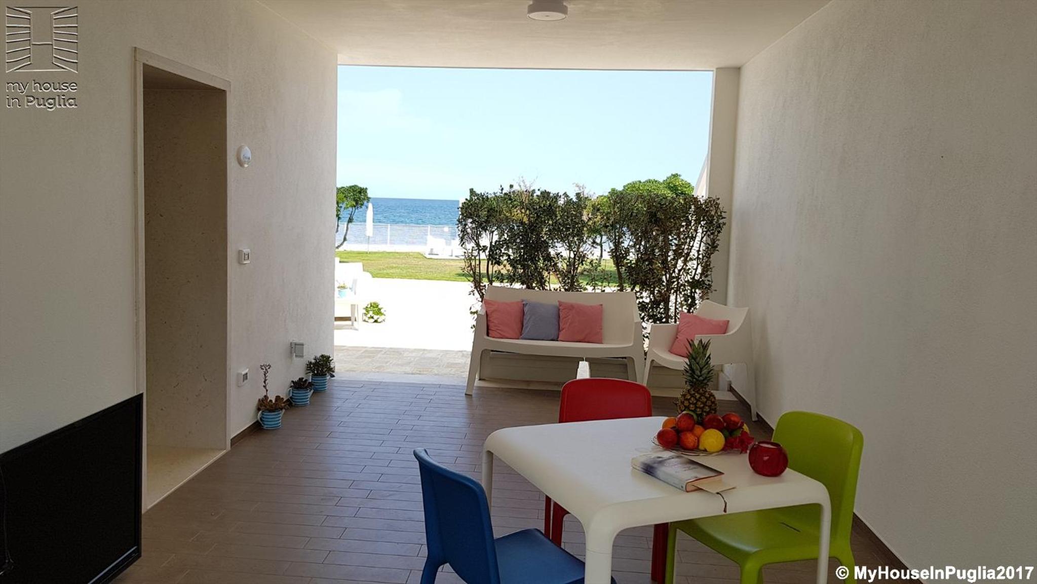 Two-Bedroom Apartment with Terrace and Sea View