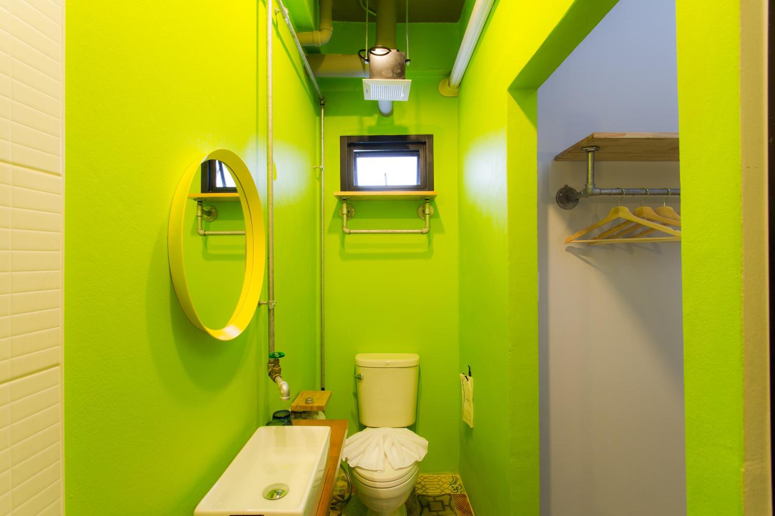 Triple Room with Private Bathroom photo 3