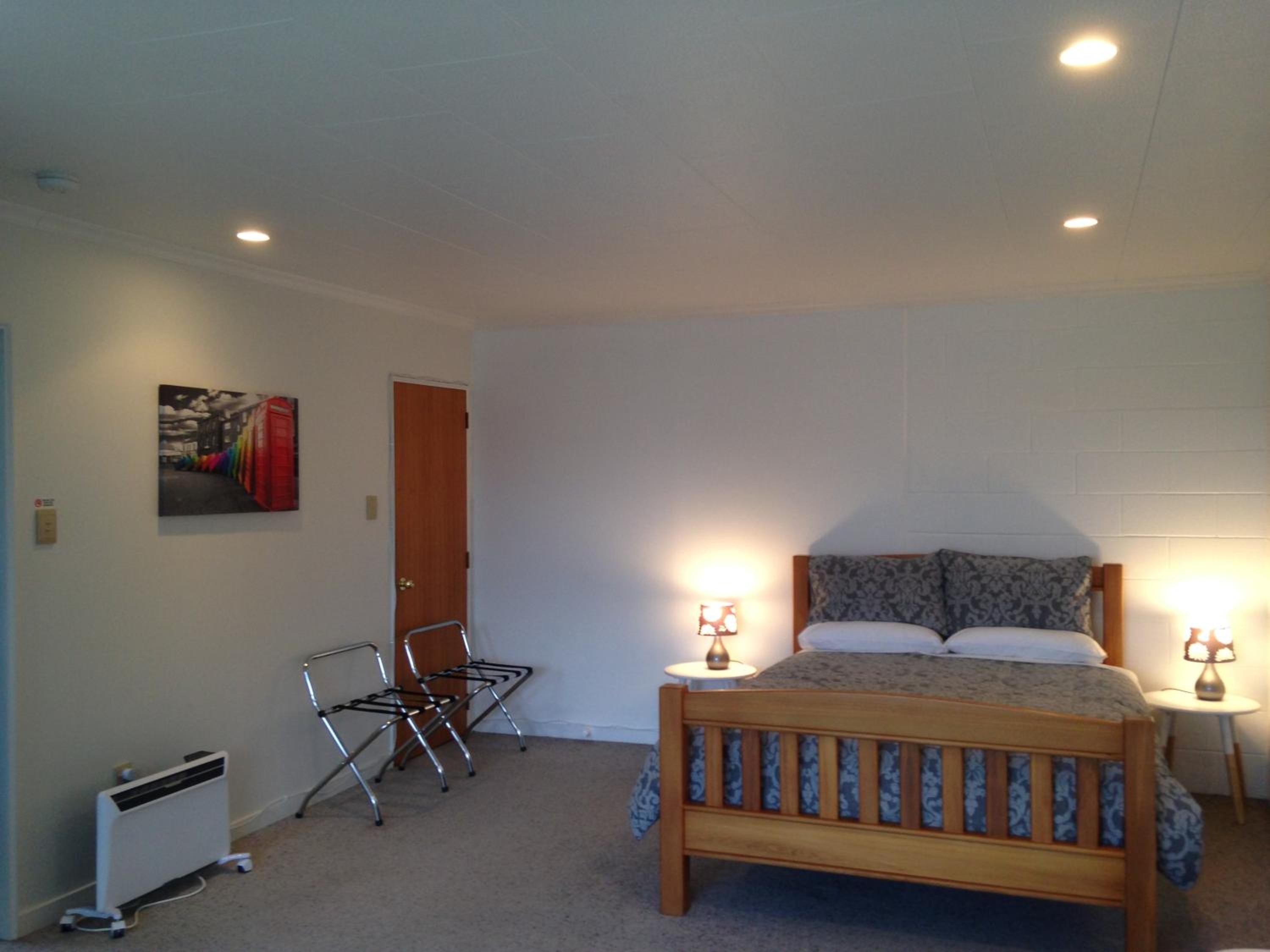 Studio Apartment - Photo 6