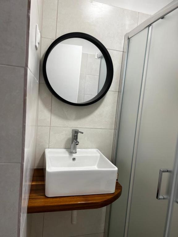 Budget Double Room photo 2