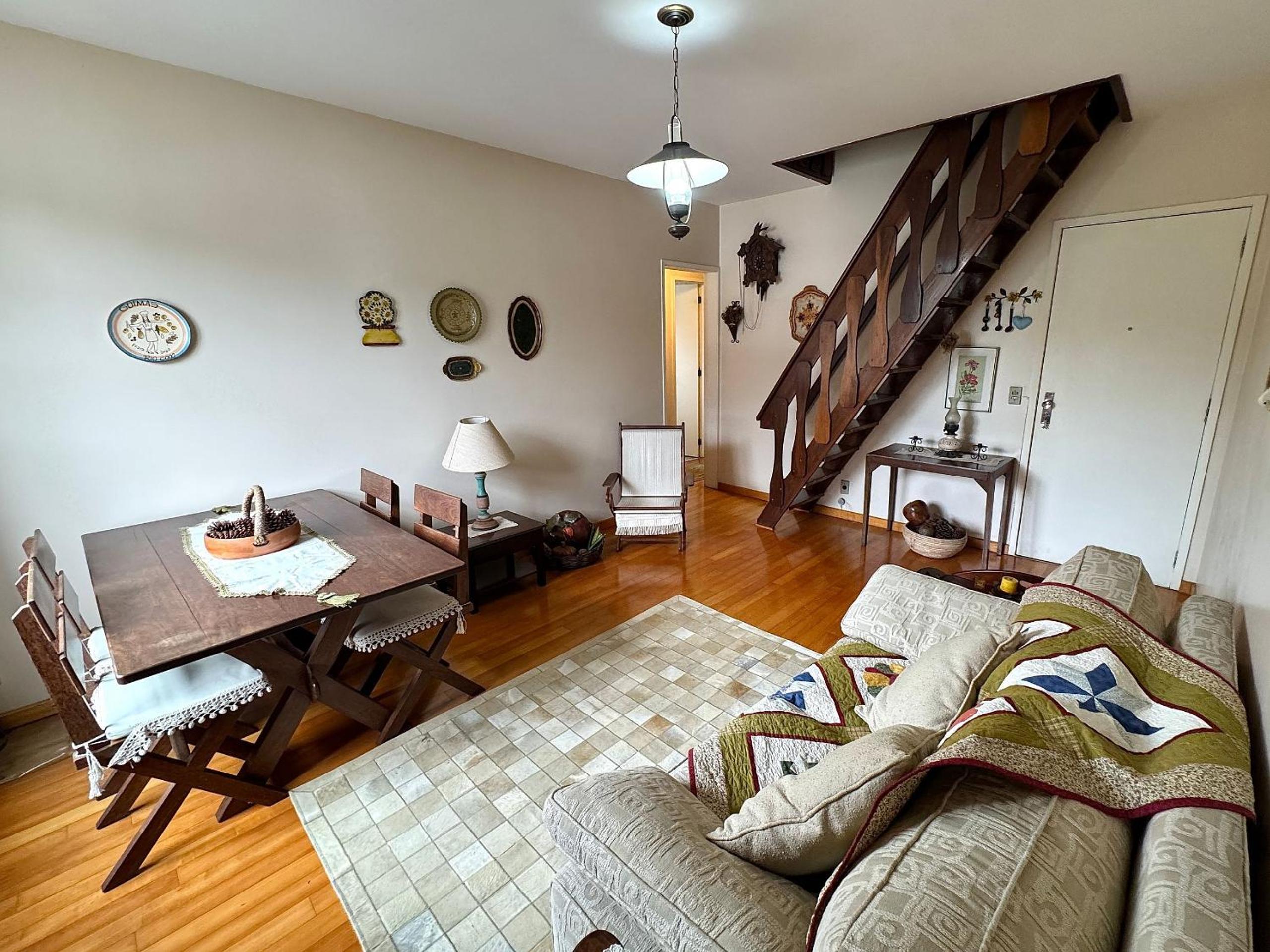 Apartment photo 2