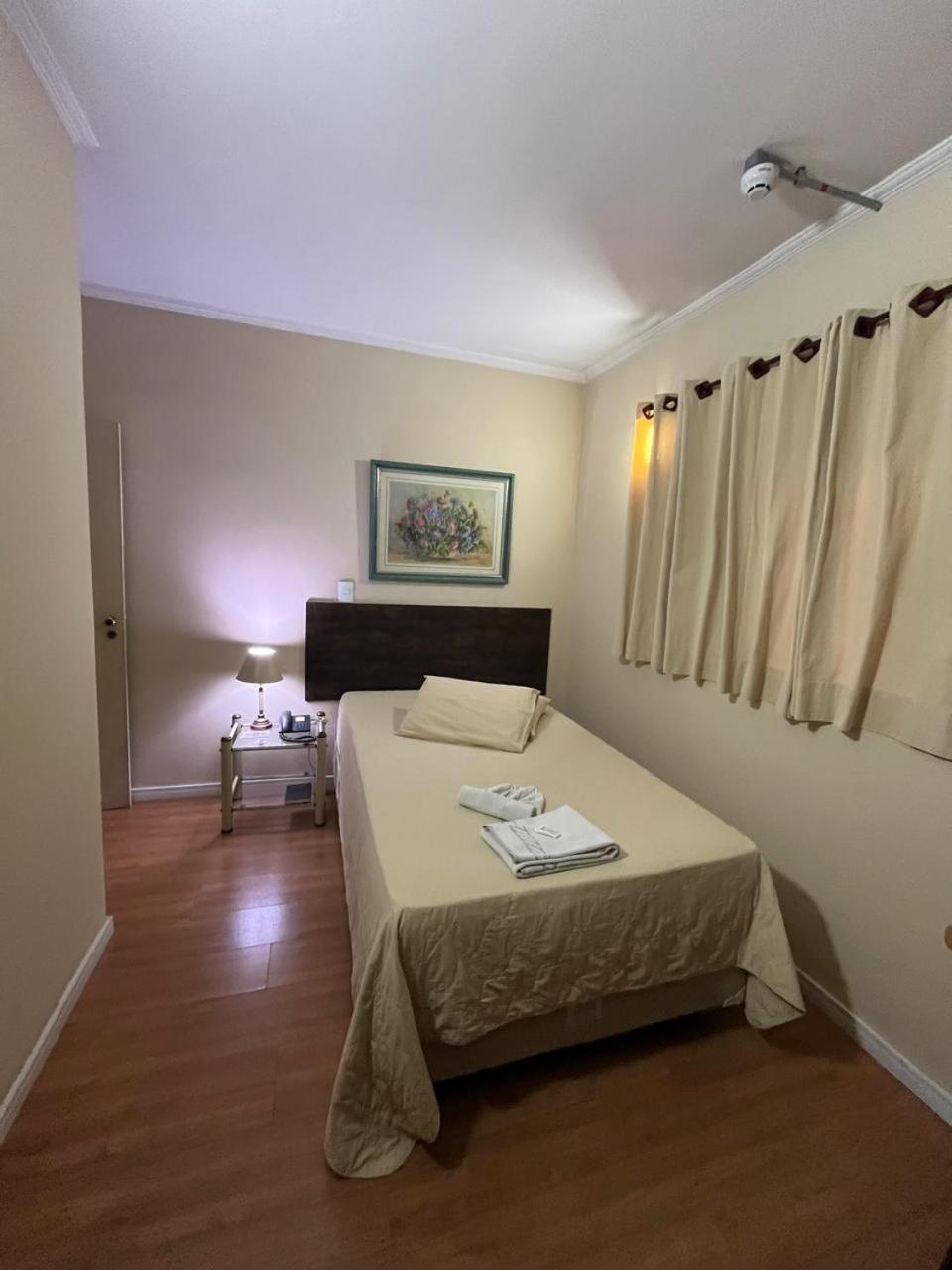 Large Single Room photo 3