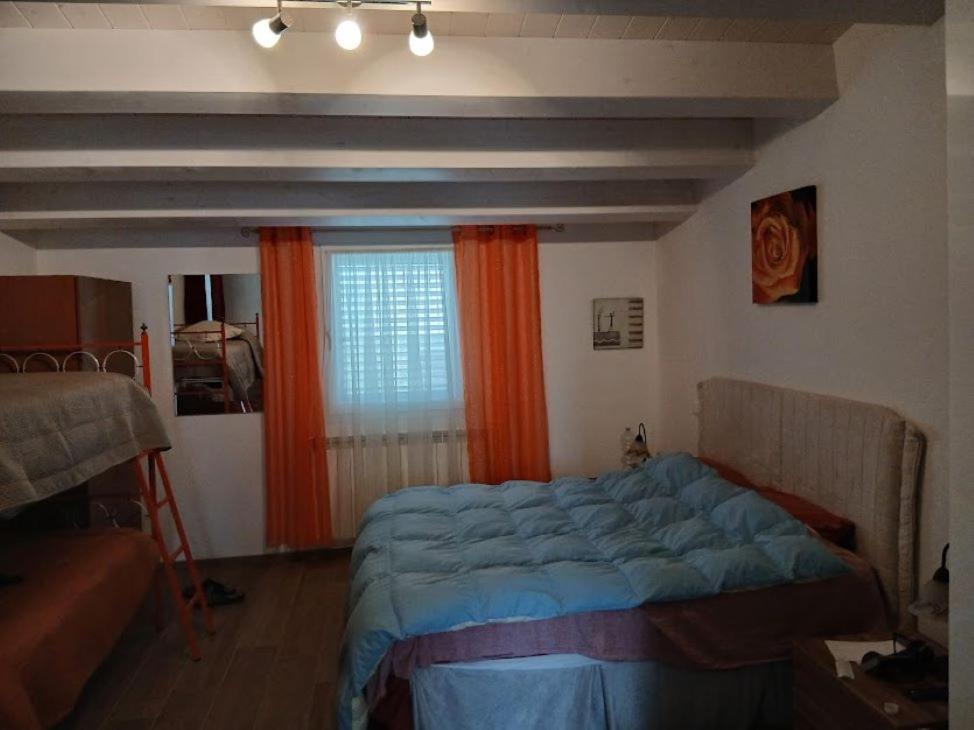 Deluxe Room (2 Adults + 1 Child) photo 1