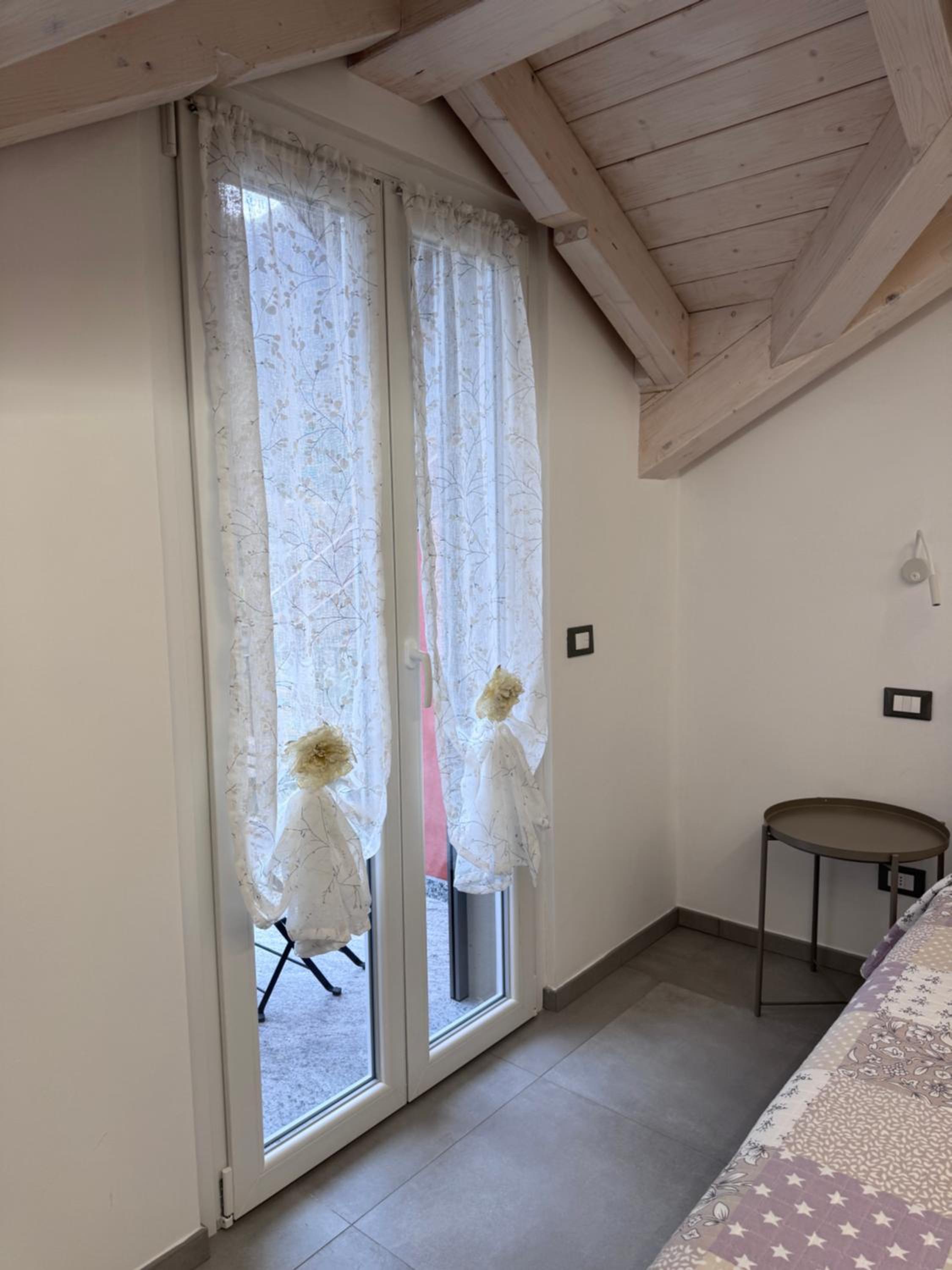 Studio with Balcony photo 1